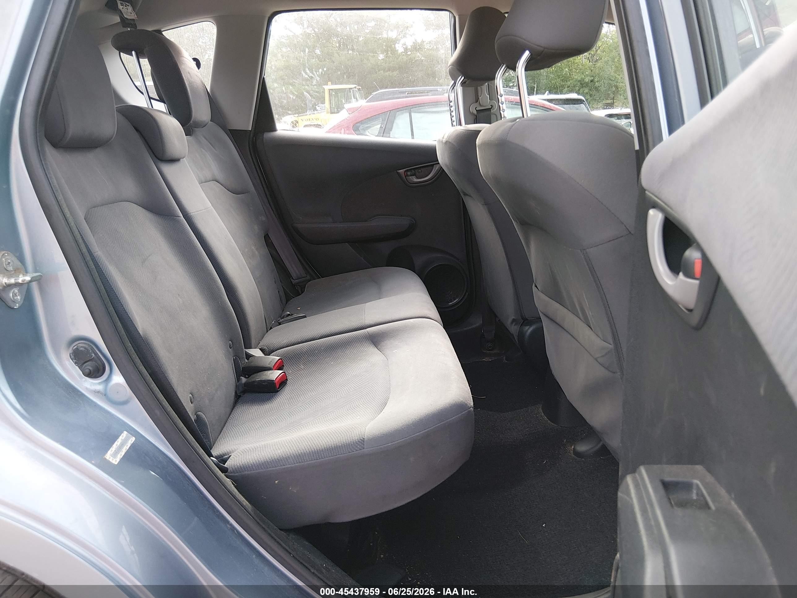 2011 Honda Fit Light Blue vin: JHMGE8H38BC020221