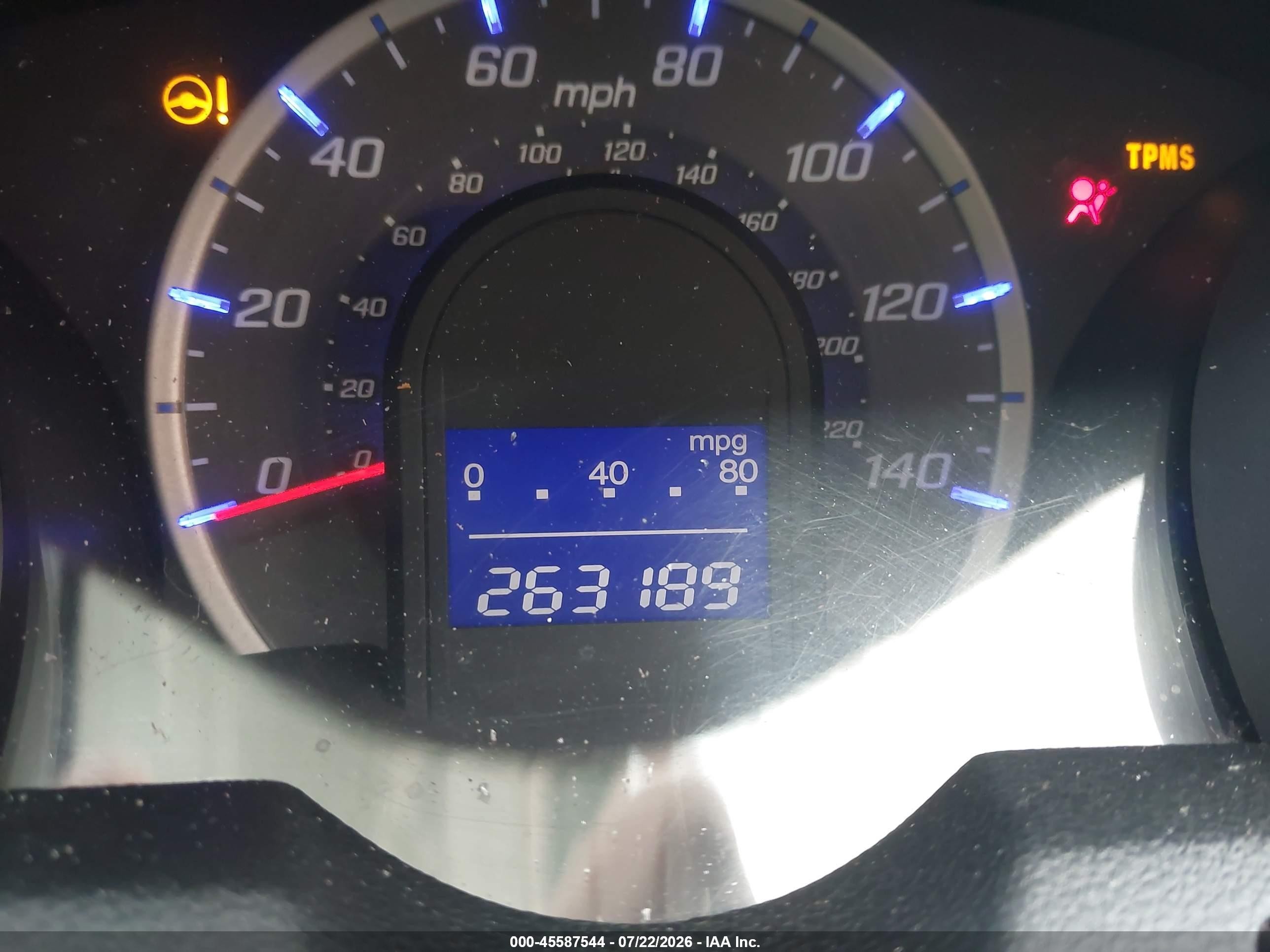 2011 Honda Fit Silver vin: JHMGE8H38BS009757