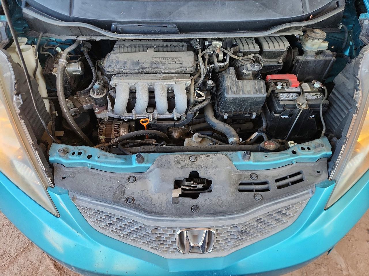2012 Honda Fit Blue vin: JHMGE8H38CC009737