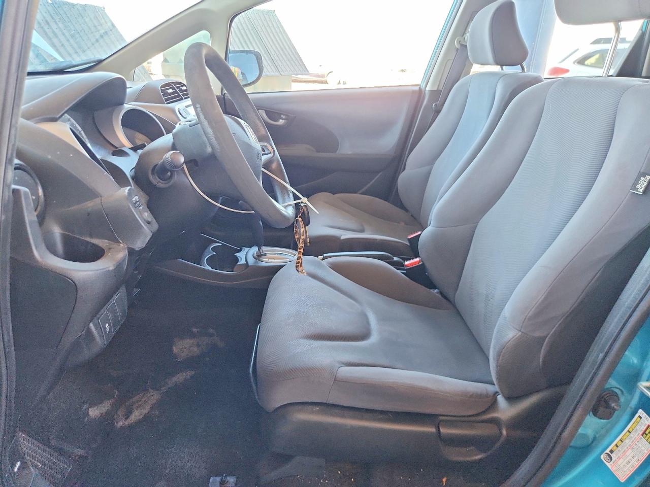 2012 Honda Fit Blue vin: JHMGE8H38CC009737
