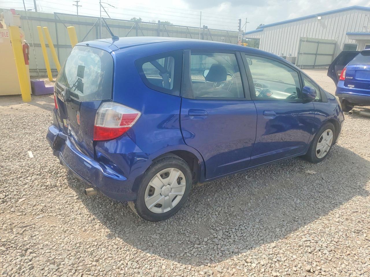 2012 Honda Fit Blue vin: JHMGE8H38CC028501