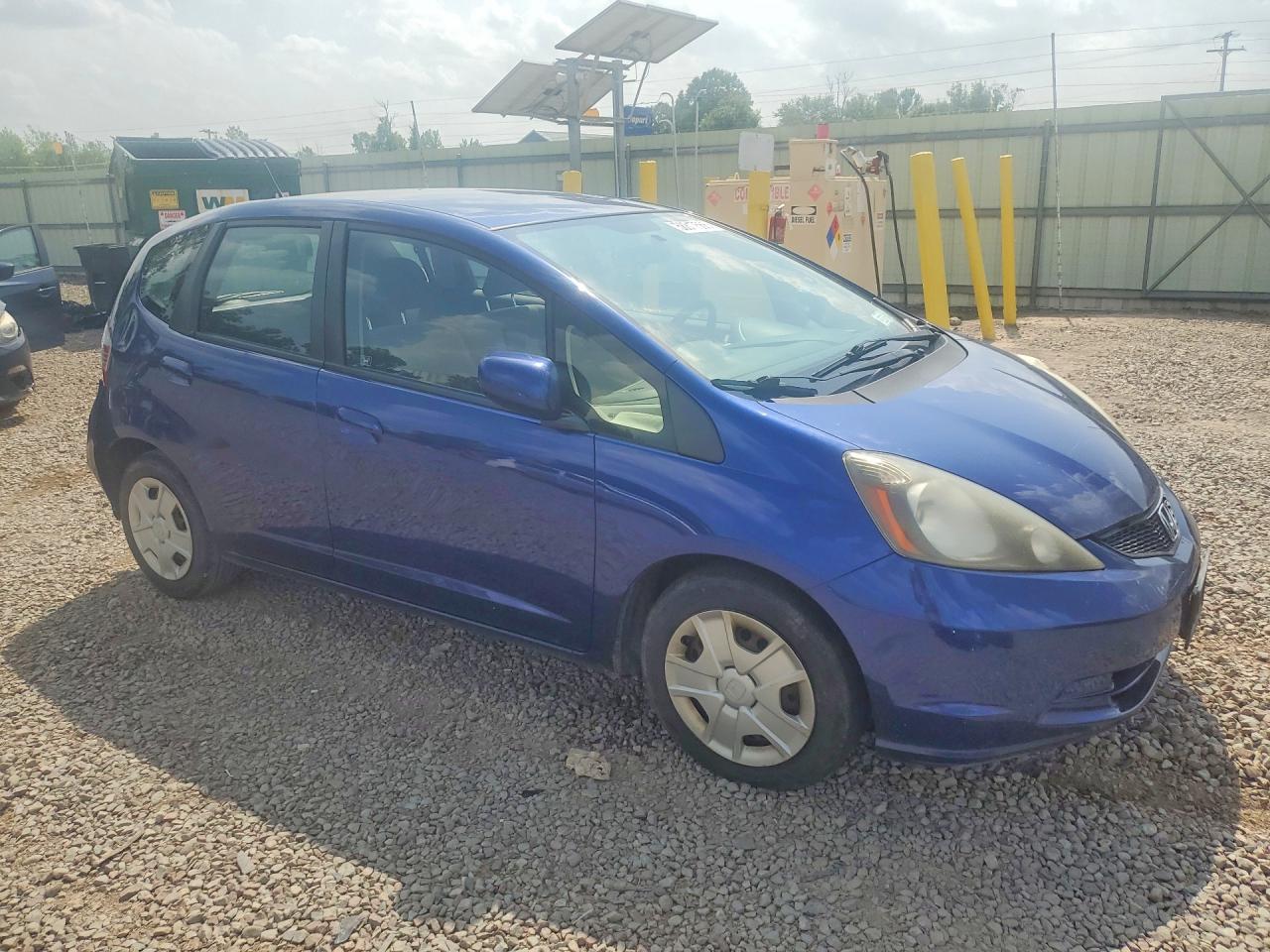 2012 Honda Fit Blue vin: JHMGE8H38CC028501