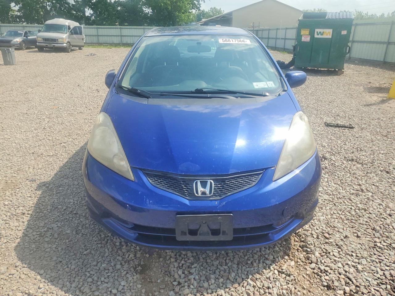 2012 Honda Fit Blue vin: JHMGE8H38CC028501