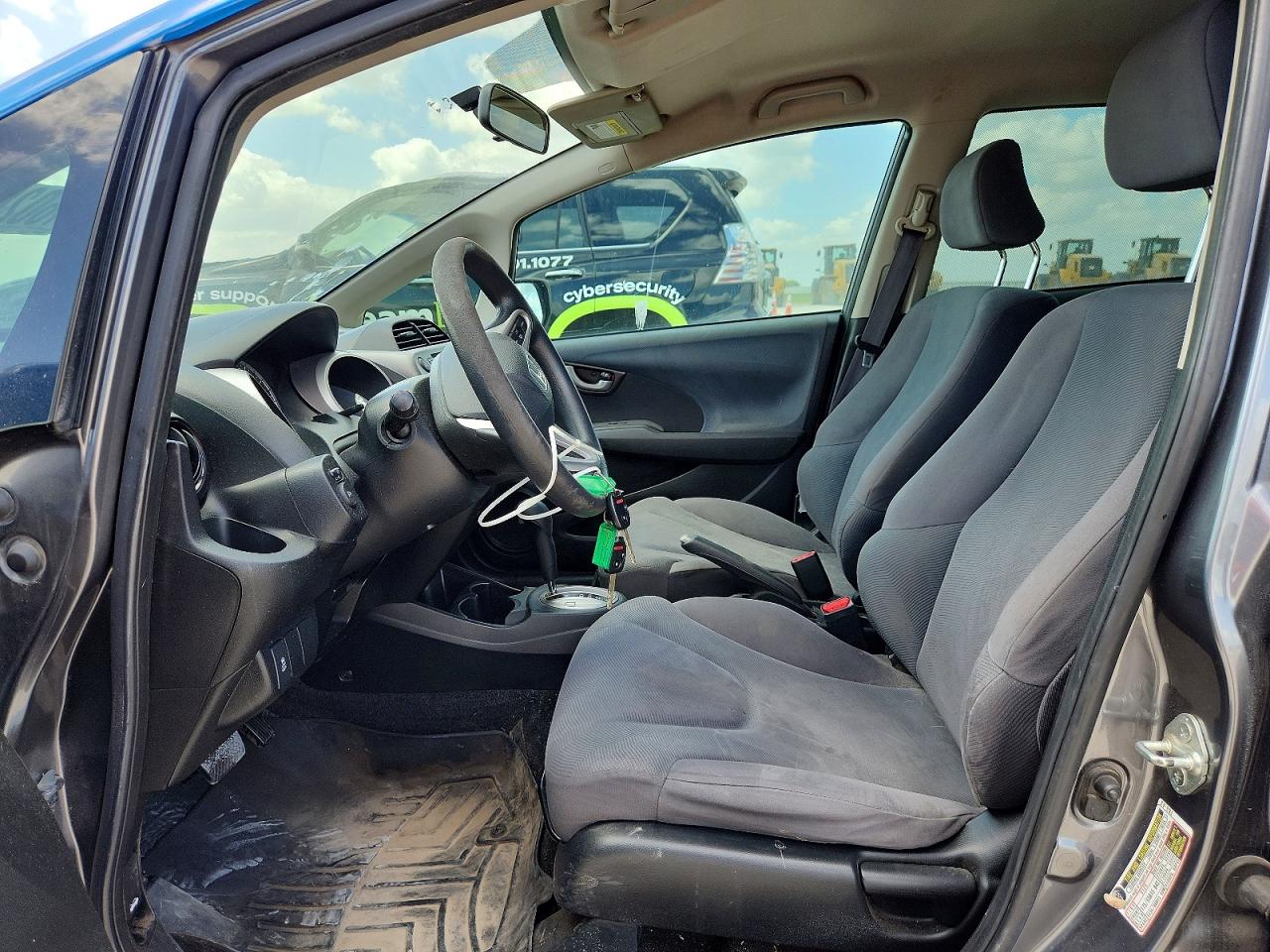 2012 Honda Fit Blue vin: JHMGE8H38CC032662