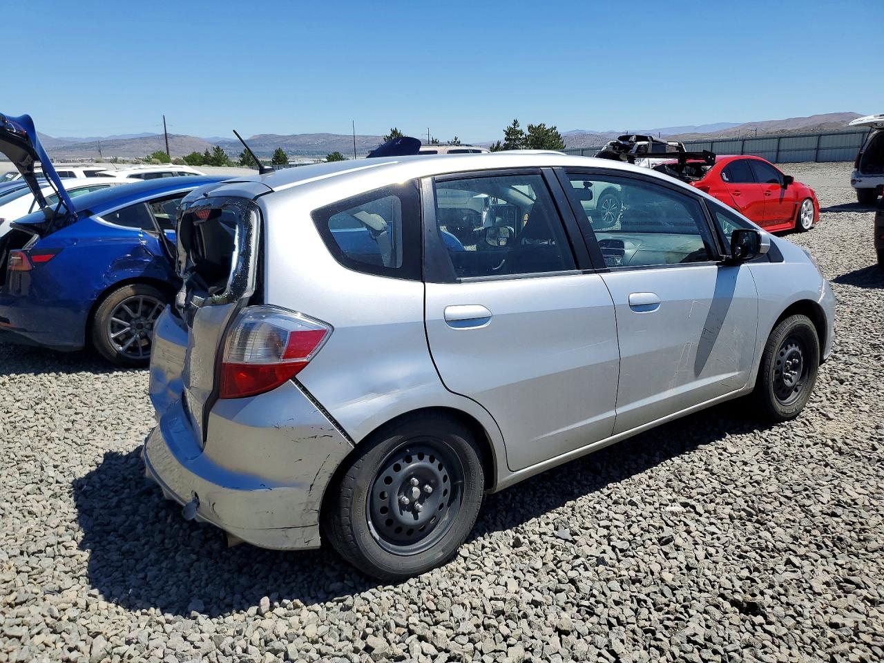 2012 Honda Fit Silver vin: JHMGE8H38CS000915
