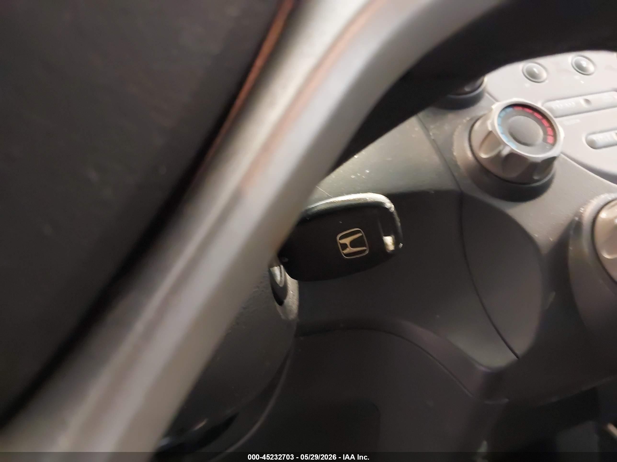 2013 Honda Fit   Gray vin: JHMGE8H38DC005592