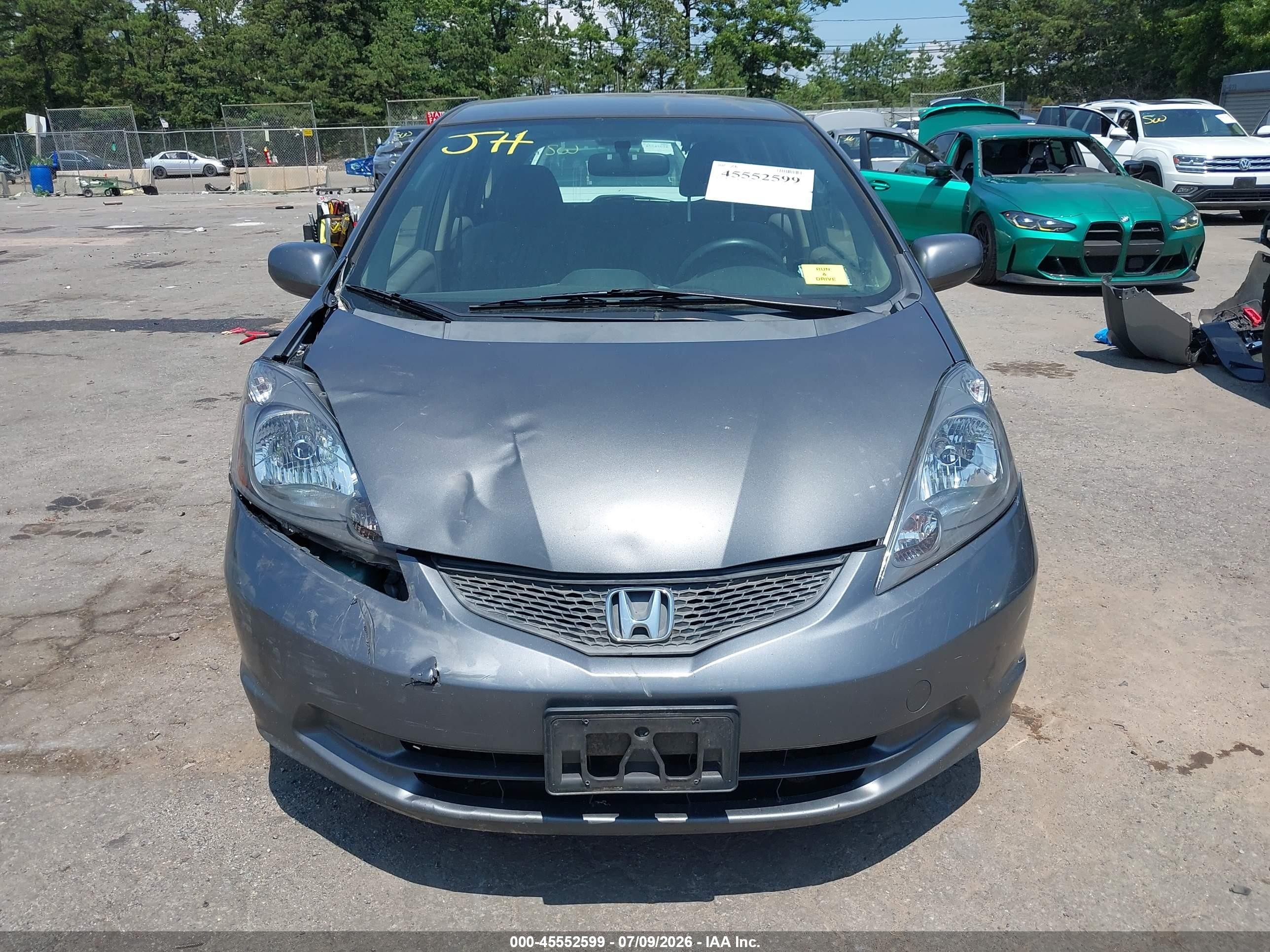 2013 Honda Fit Gray vin: JHMGE8H38DC010761