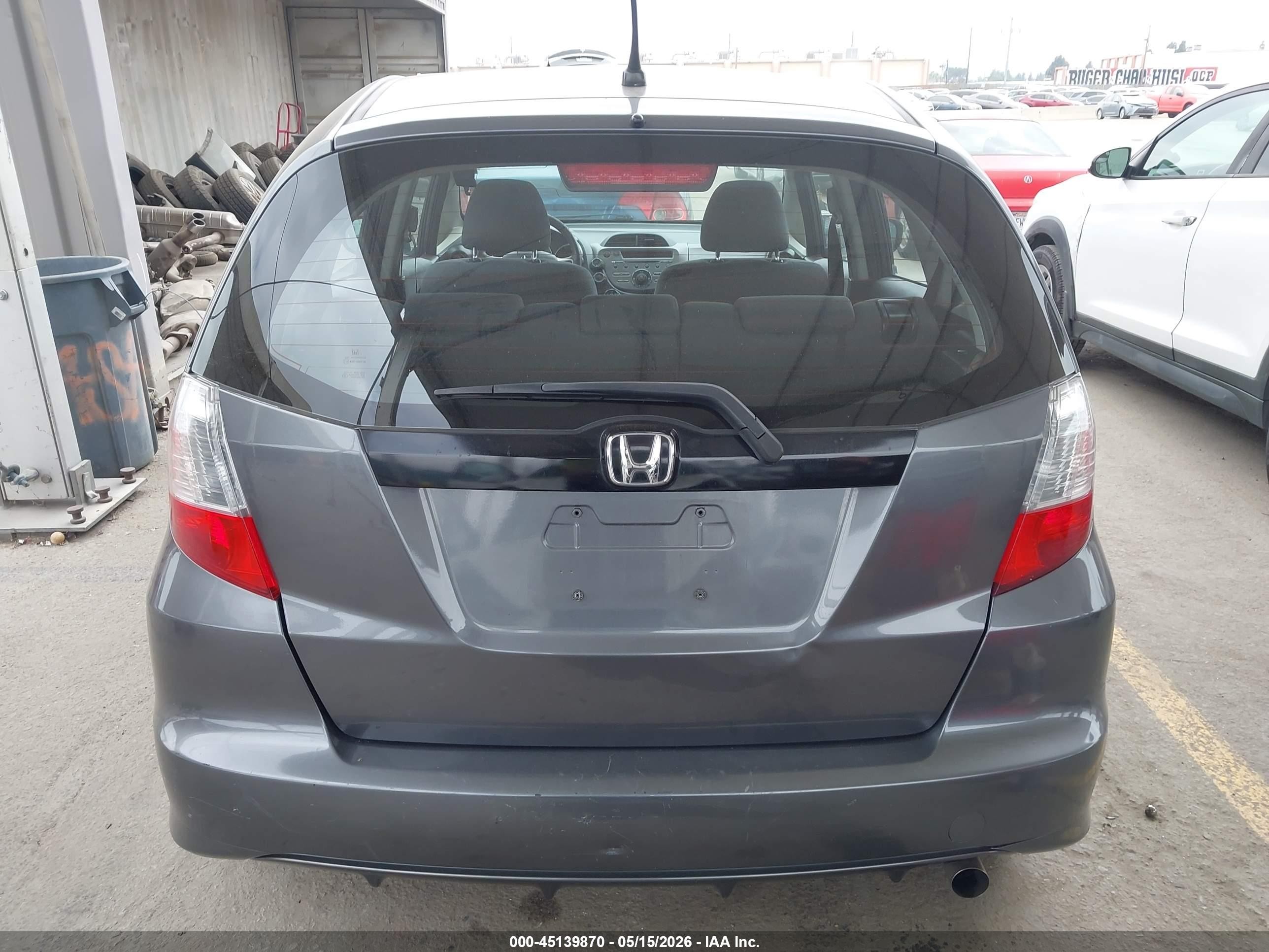 2013 Honda Fit   Gray vin: JHMGE8H38DC044506