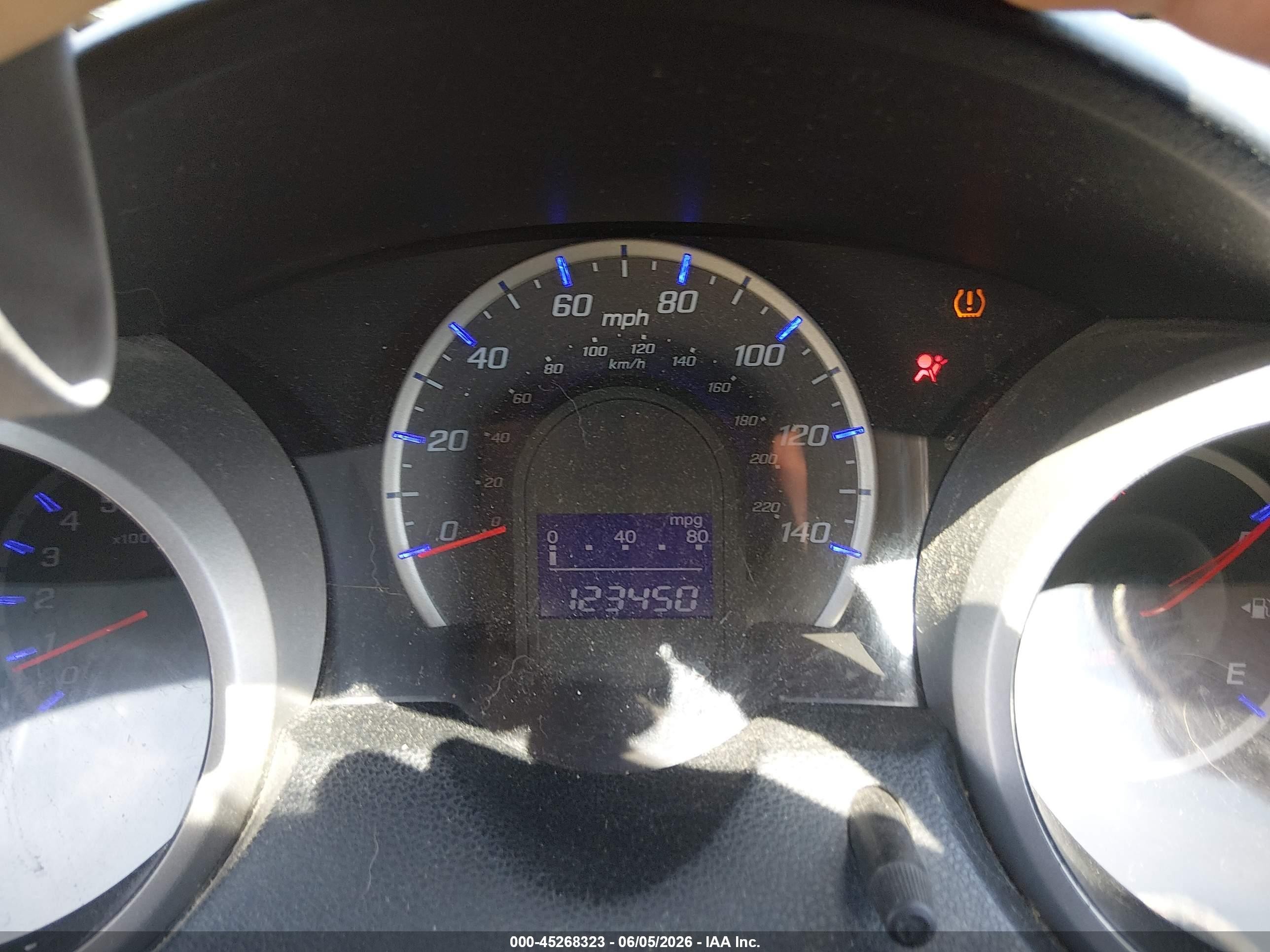 2013 Honda Fit   Gray vin: JHMGE8H38DC060222