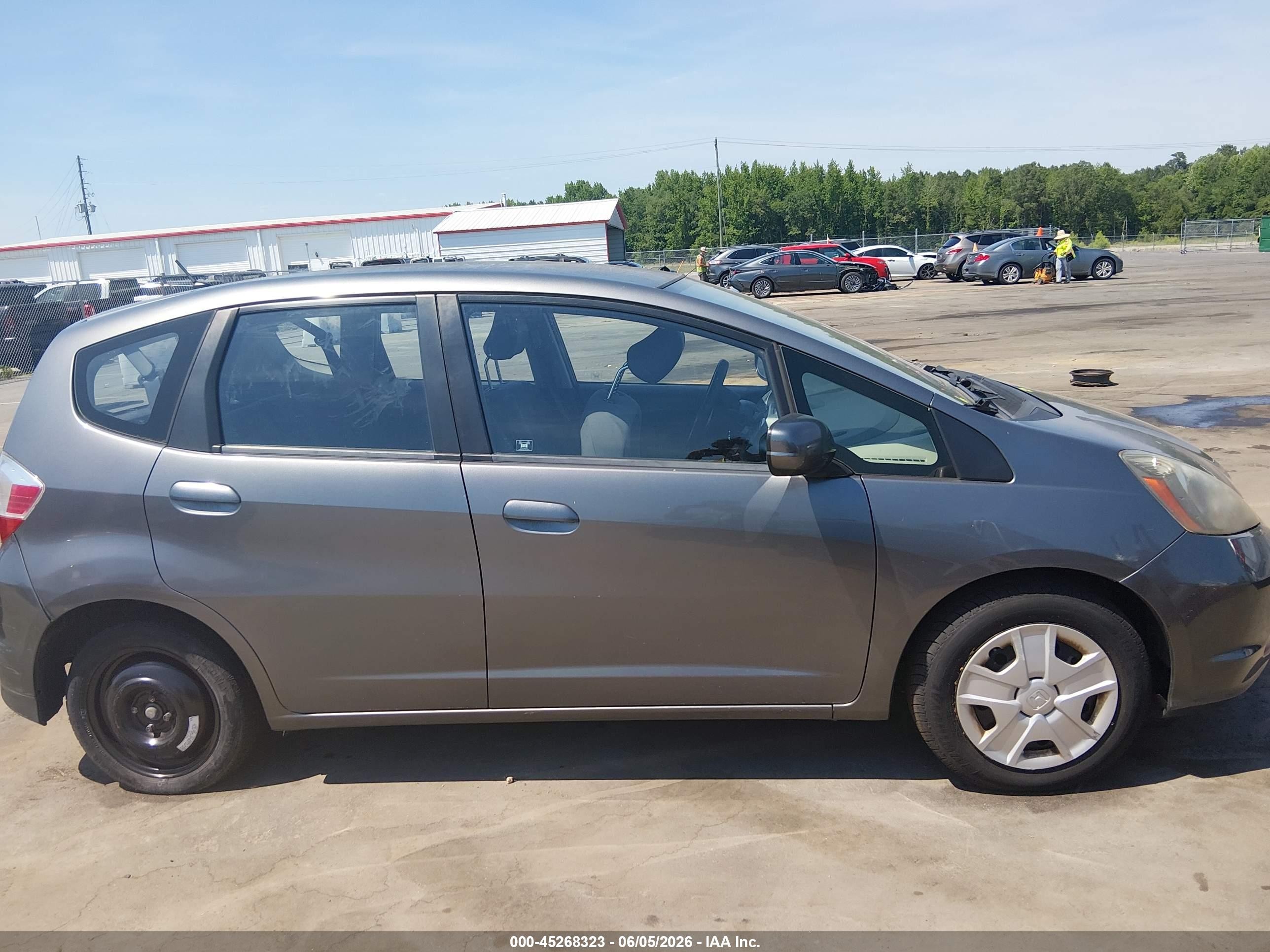 2013 Honda Fit   Gray vin: JHMGE8H38DC060222