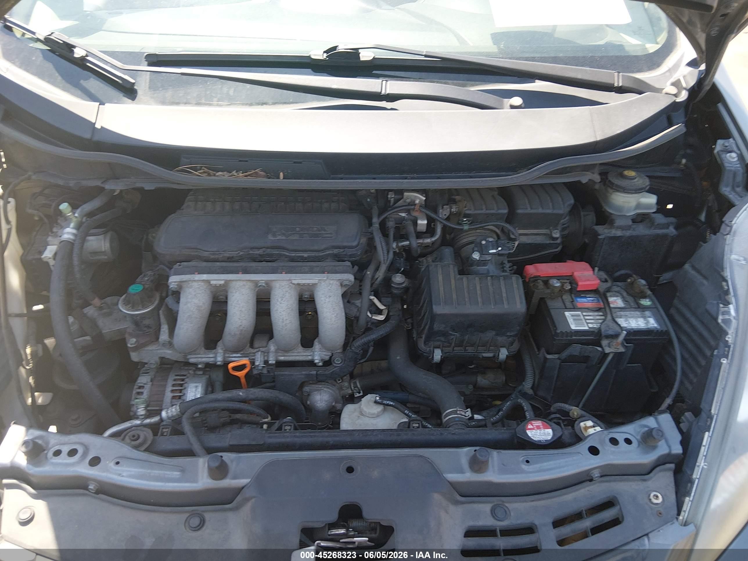 2013 Honda Fit   Gray vin: JHMGE8H38DC060222