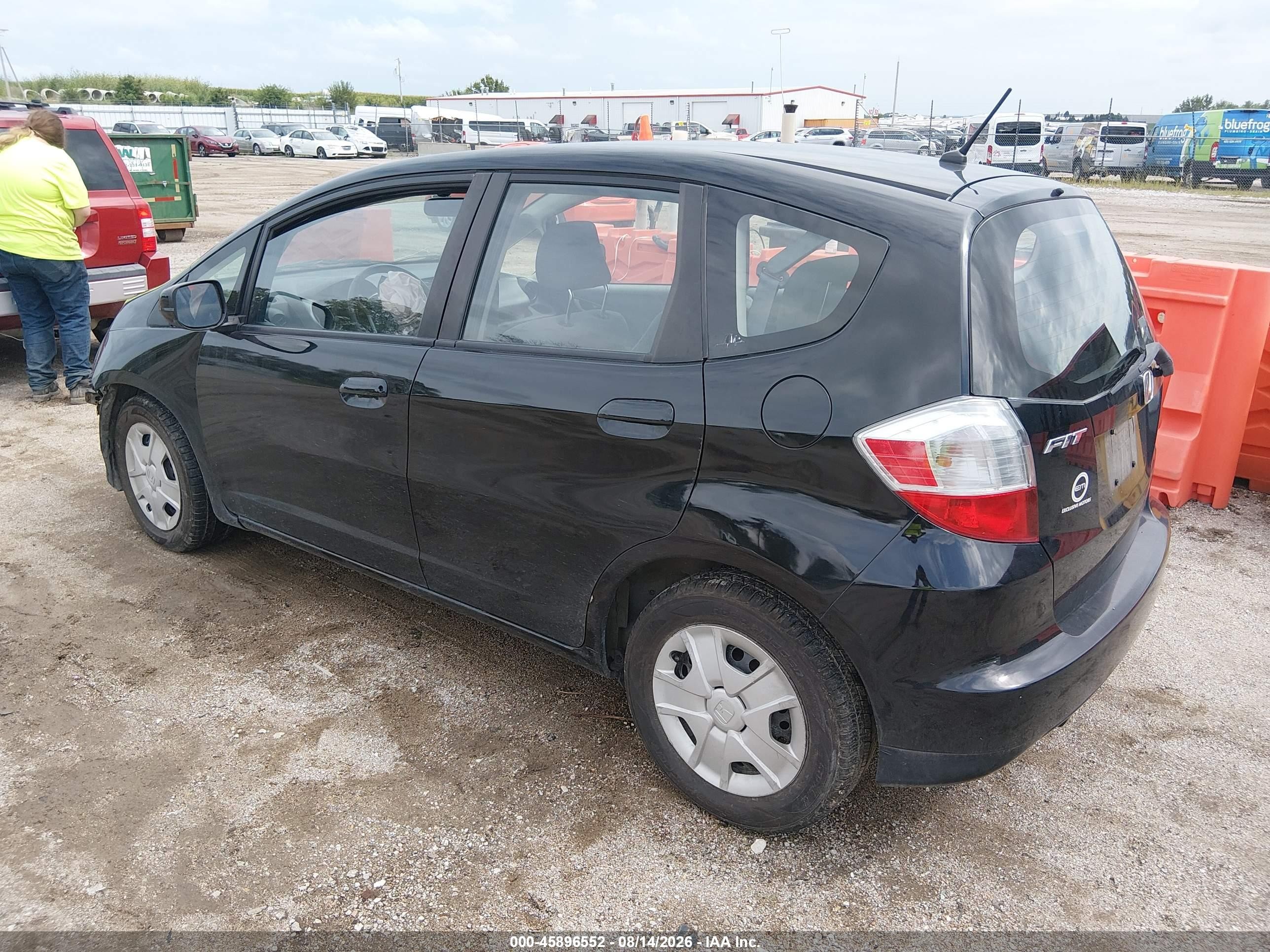 2013 Honda Fit   Black vin: JHMGE8H38DC067235