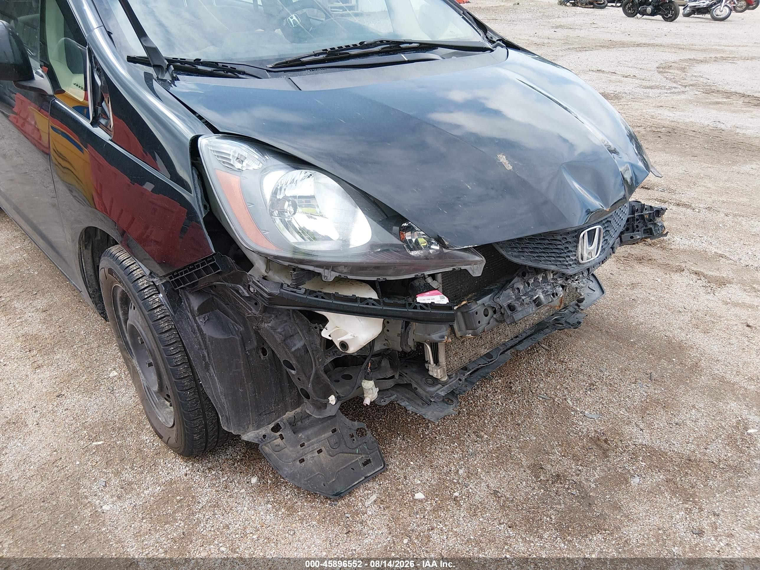 2013 Honda Fit   Black vin: JHMGE8H38DC067235