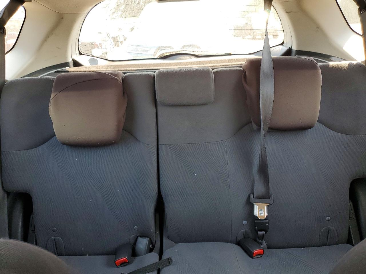 2013 Honda Fit Gray vin: JHMGE8H38DC078395