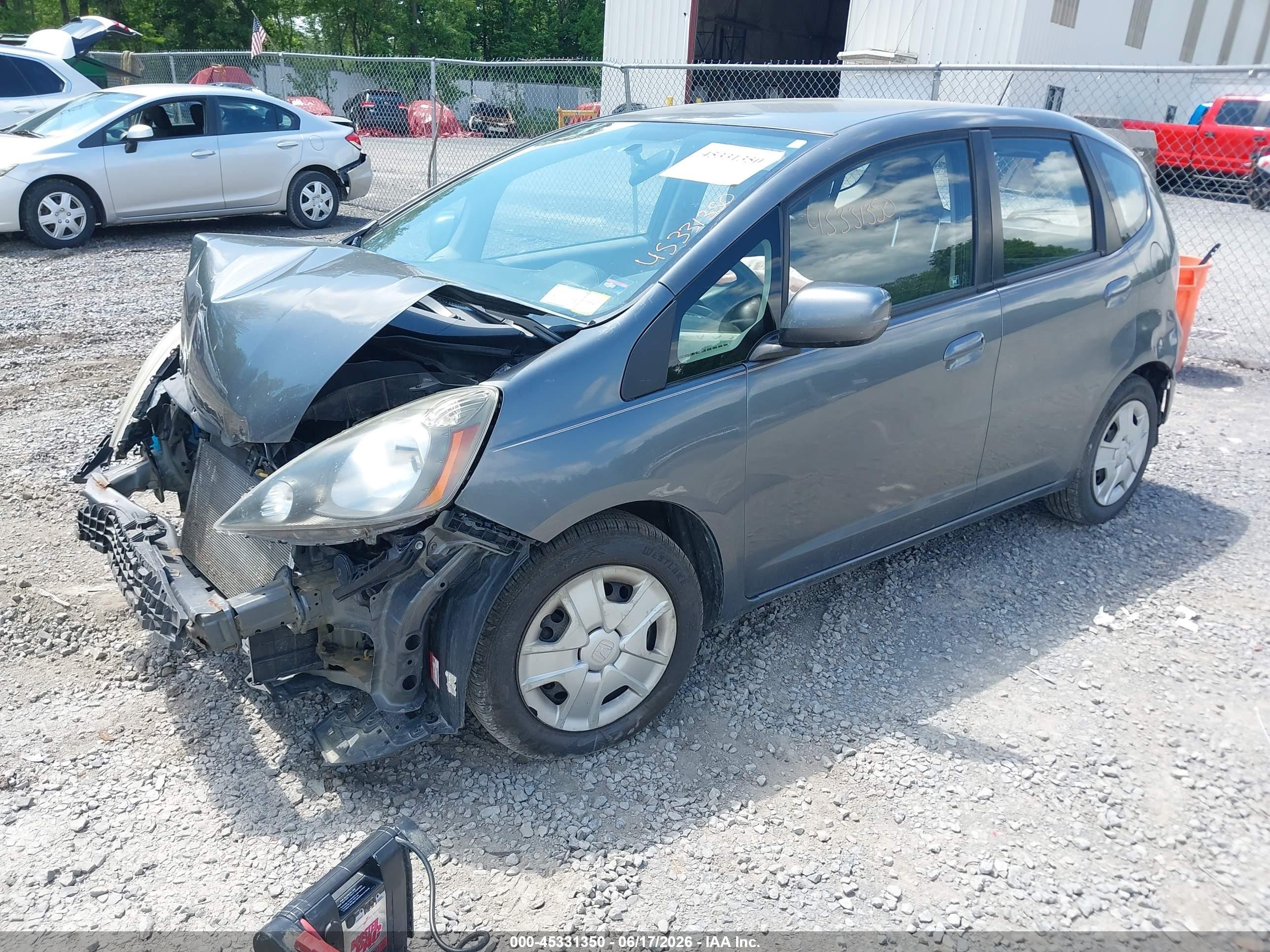 2013 Honda Fit   Gray vin: JHMGE8H38DC081958