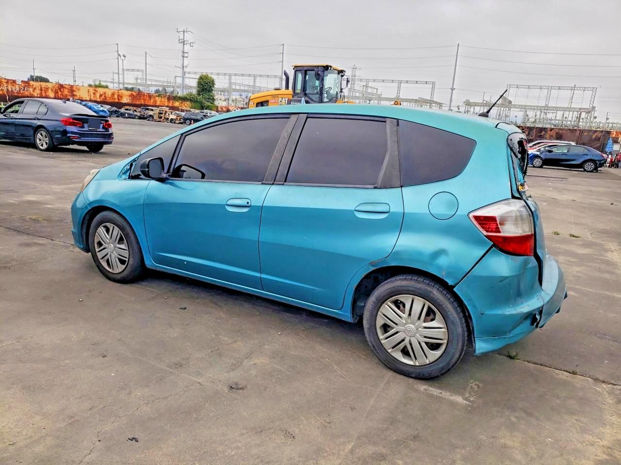 2012 Honda Fit Green vin: JHMGE8H39CC008547