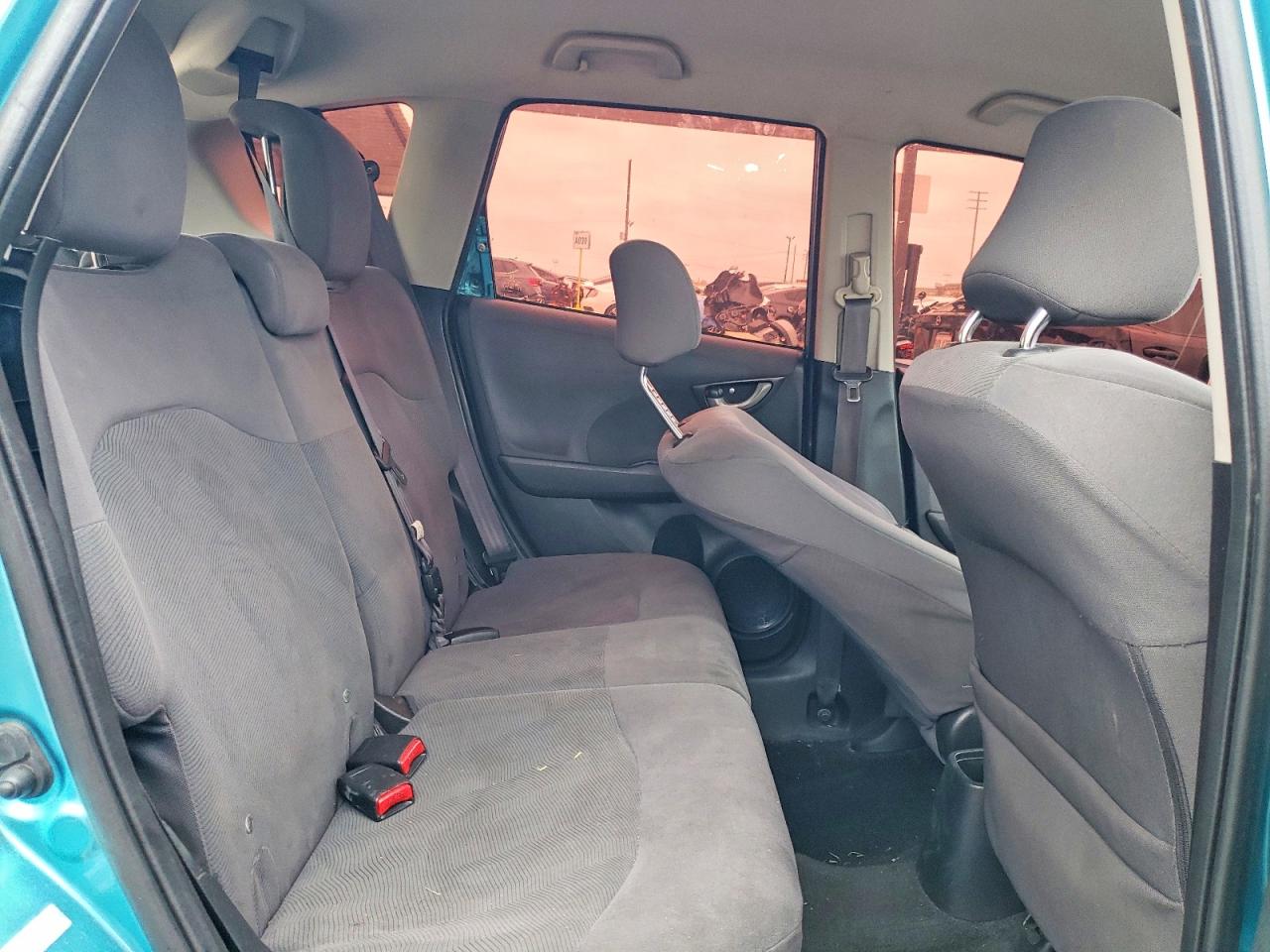 2012 Honda Fit Green vin: JHMGE8H39CC008547