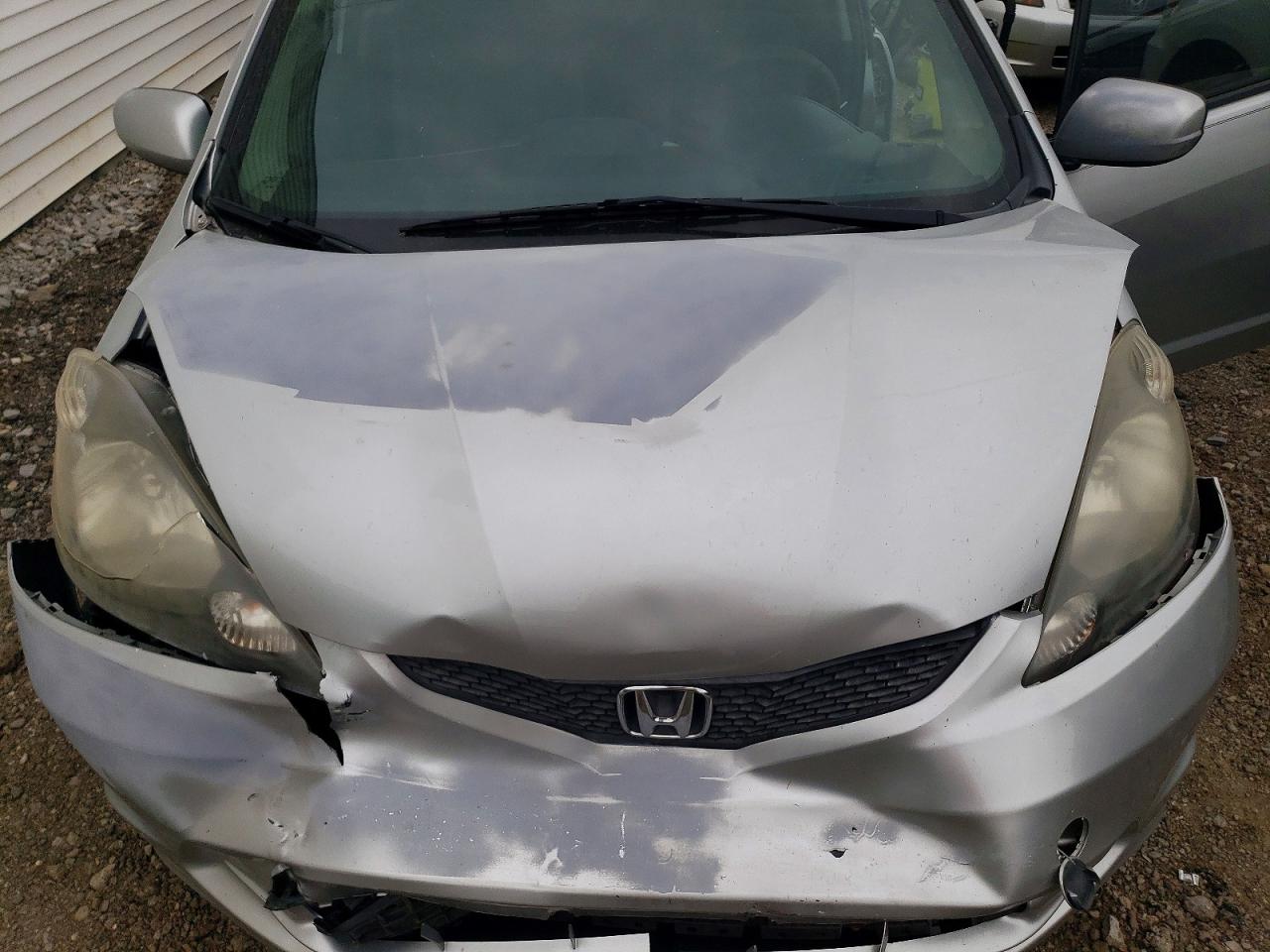 2012 Honda Fit Серебряный vin: JHMGE8H39CC023503