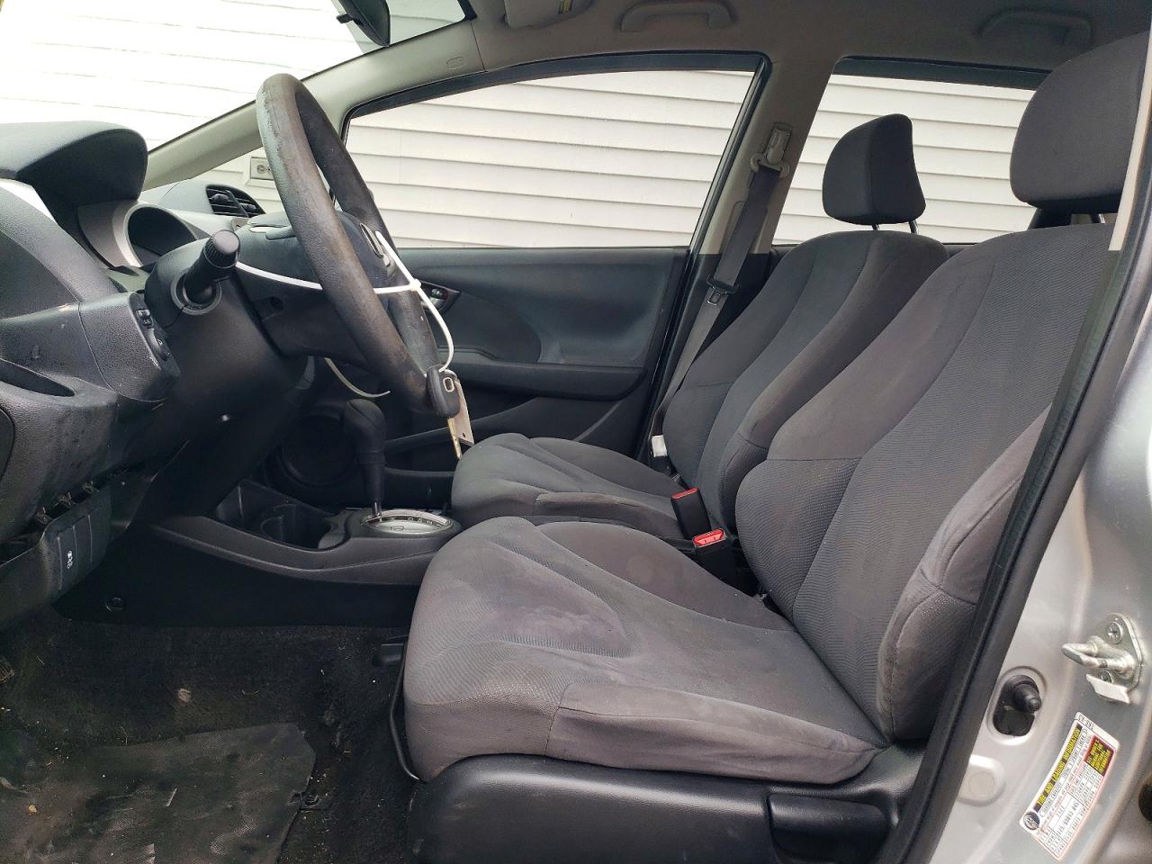 2012 Honda Fit Серебряный vin: JHMGE8H39CC023503