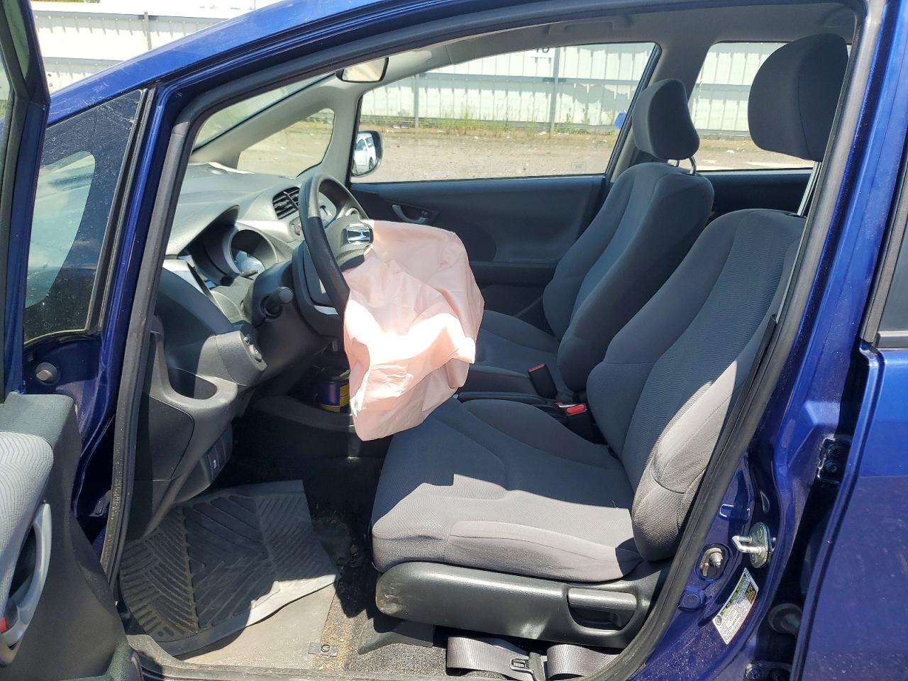 2012 Honda Fit Blue vin: JHMGE8H39CC030029