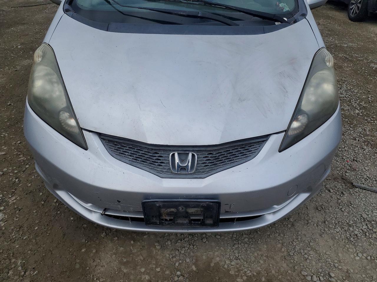 2012 Honda Fit Gray vin: JHMGE8H39CS000793