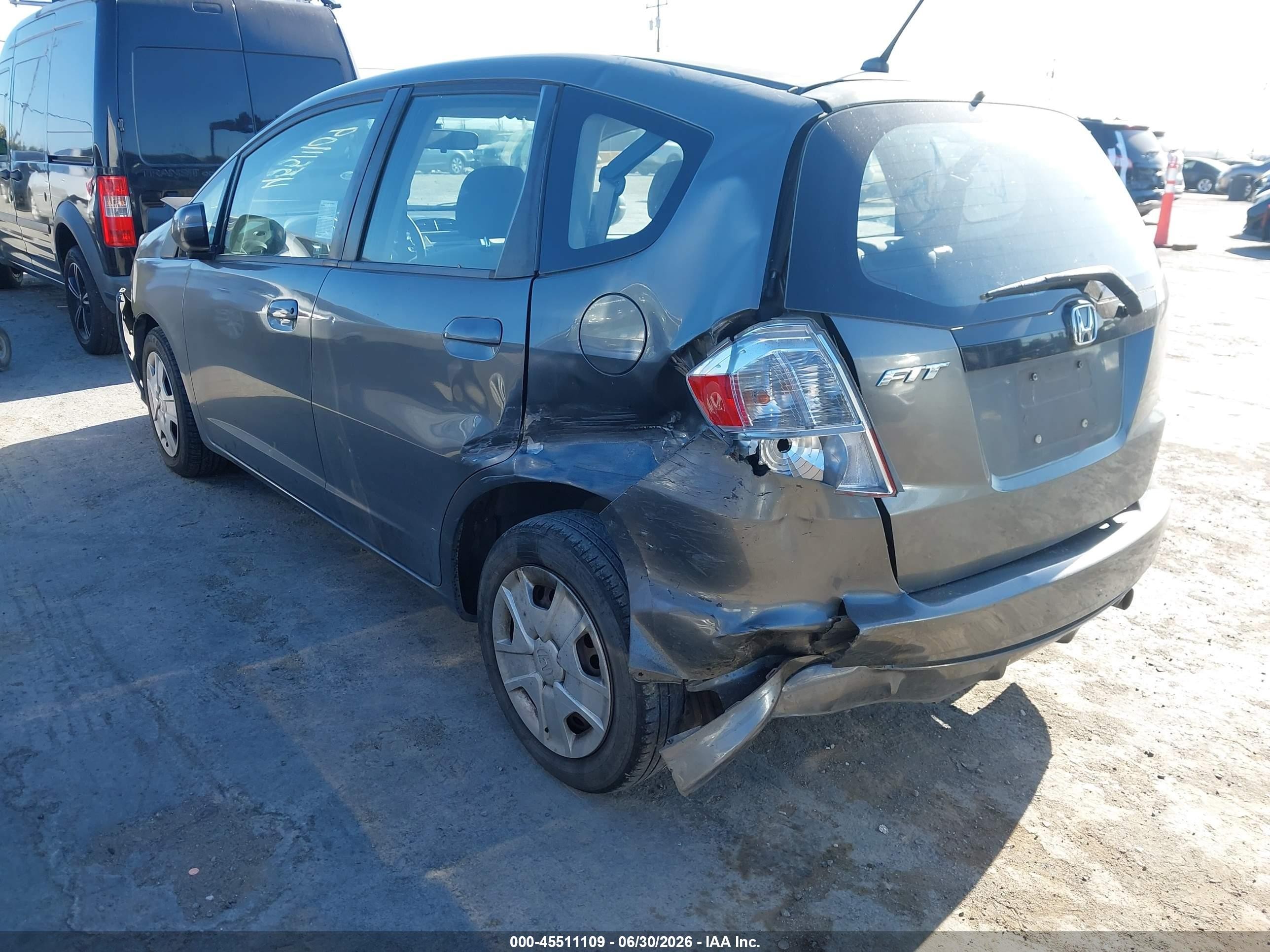 2012 Honda Fit   Серый vin: JHMGE8H39CS001295