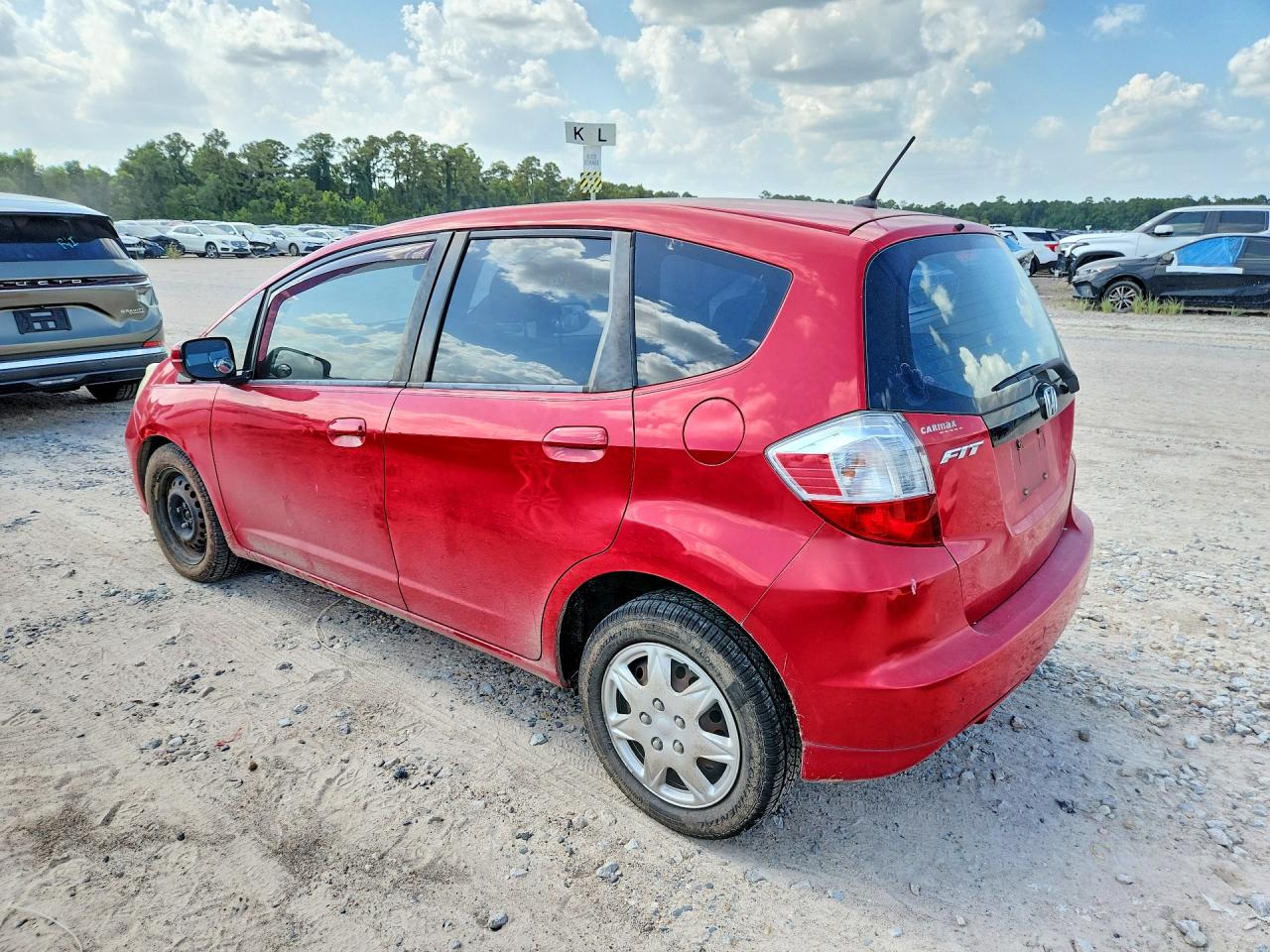 2013 Honda Fit Red vin: JHMGE8H39DC013720