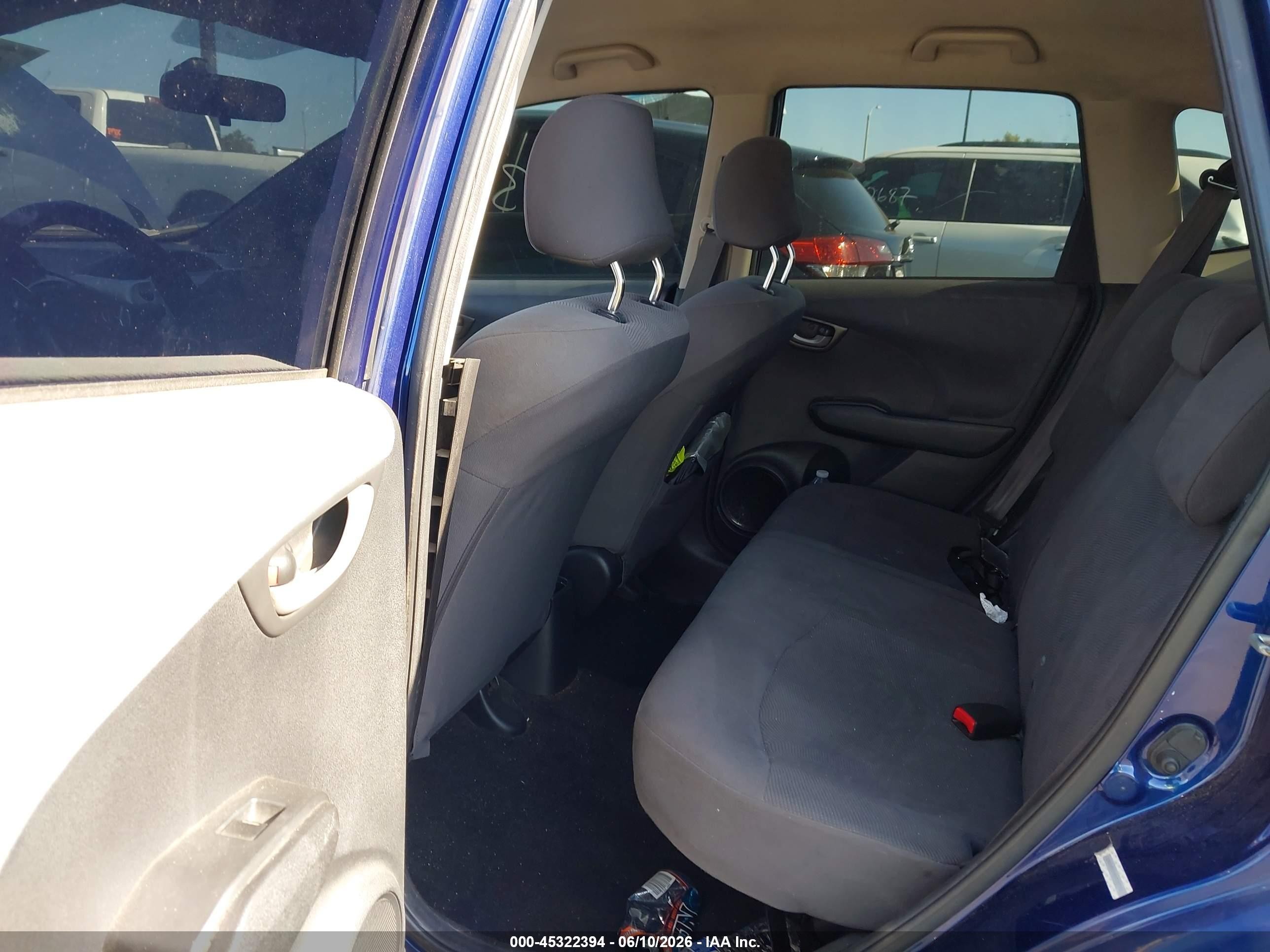 2013 Honda Fit   Blue vin: JHMGE8H39DC020702
