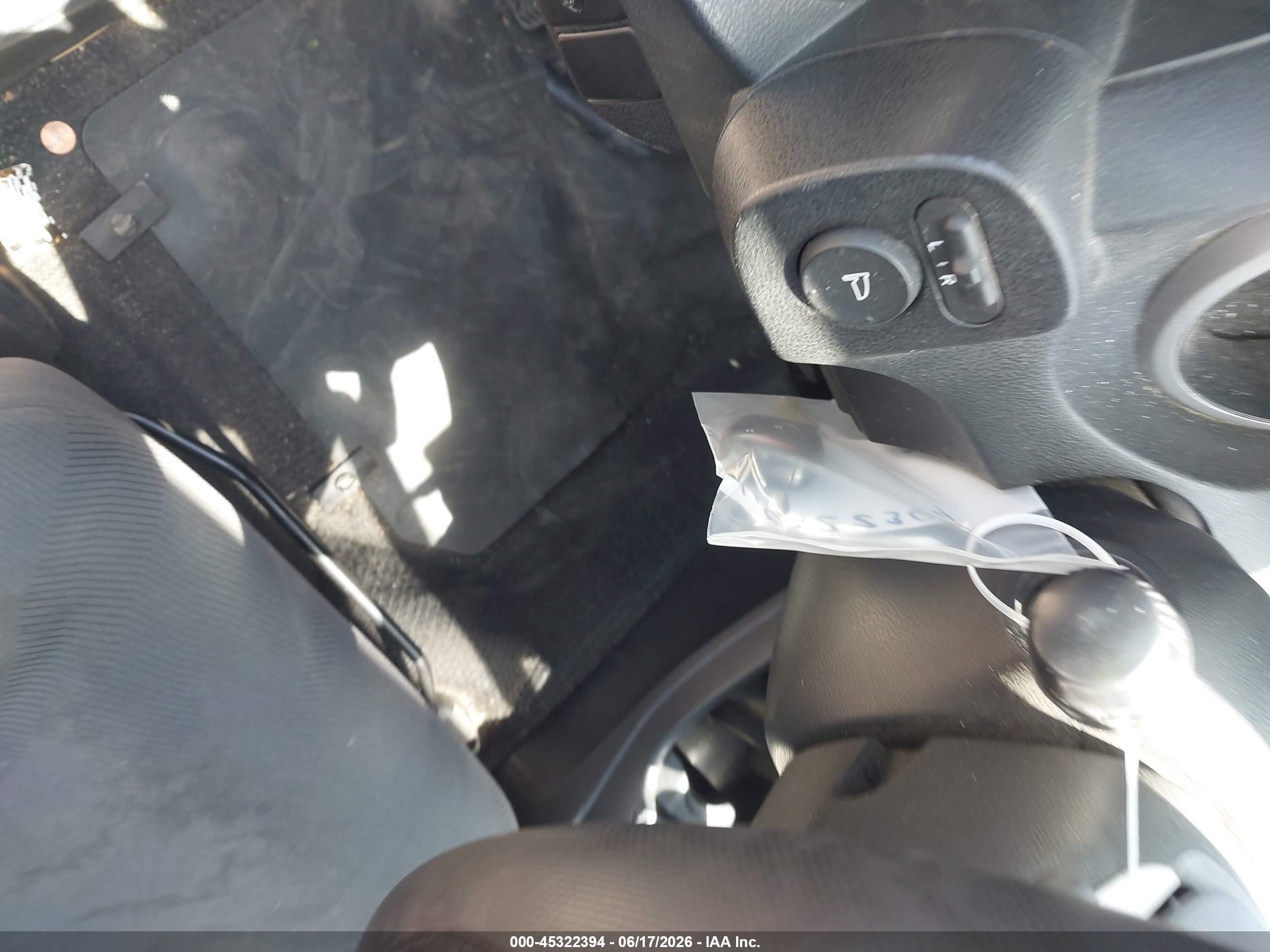 2013 Honda Fit   Blue vin: JHMGE8H39DC020702