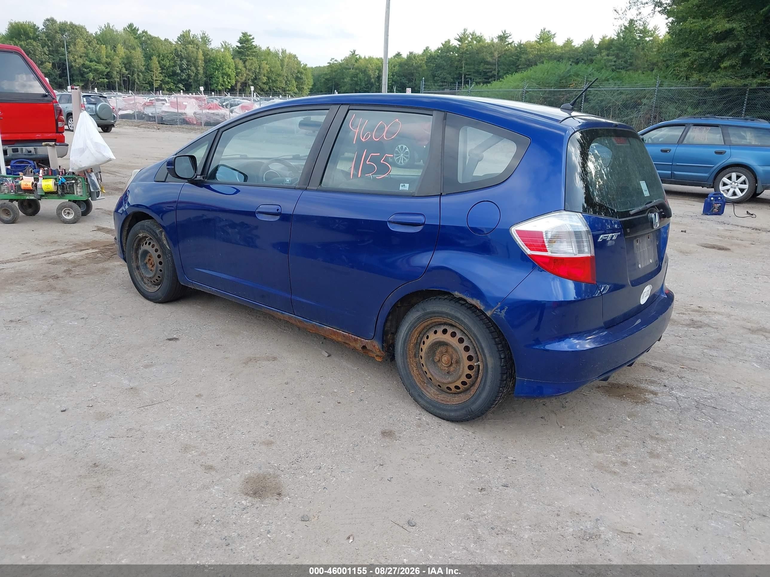 2013 Honda Fit   Синий vin: JHMGE8H39DC028377