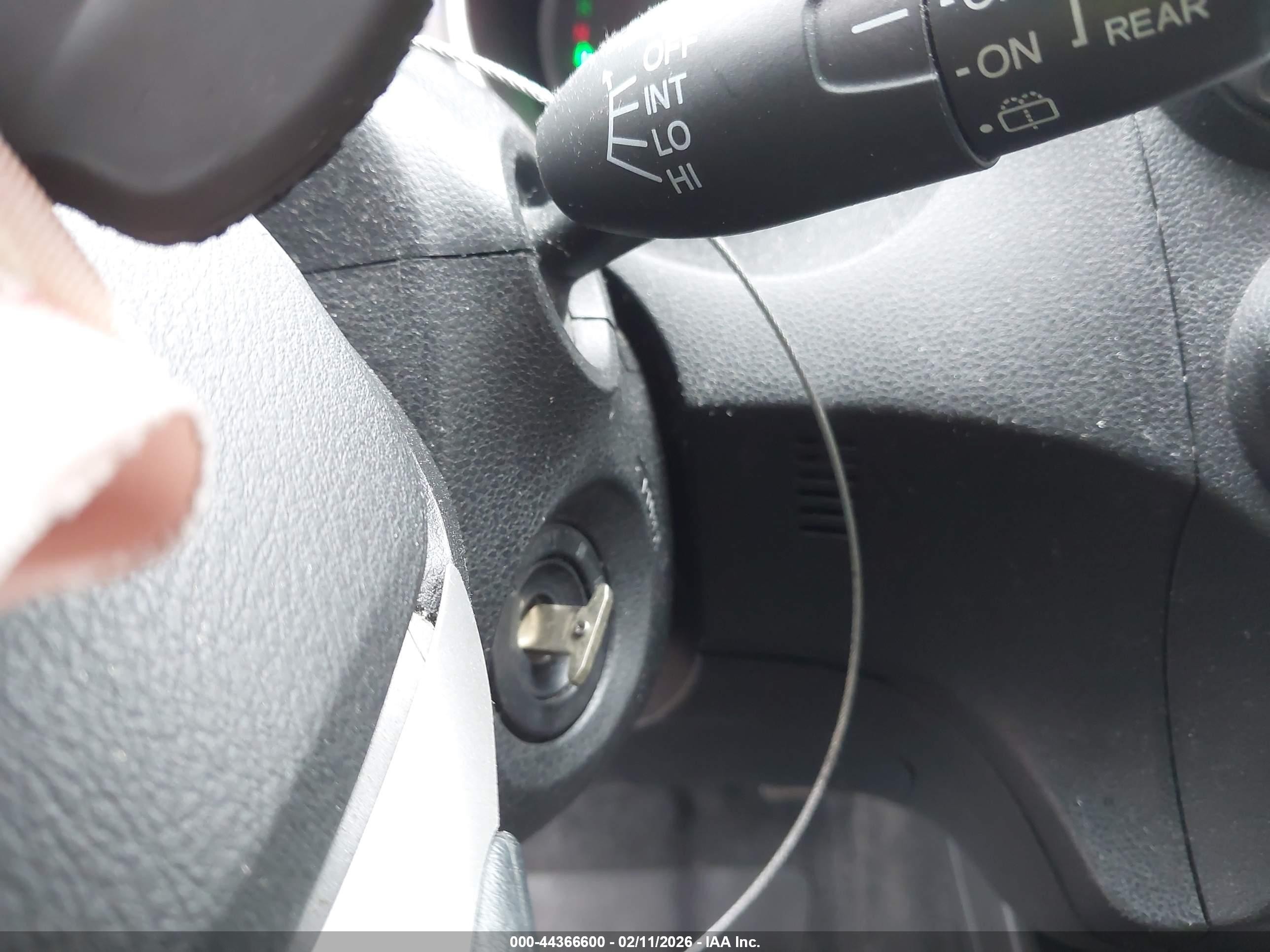 2013 Honda Fit   Белый vin: JHMGE8H39DC050654
