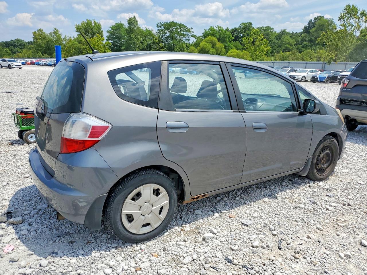 2013 Honda Fit Gray vin: JHMGE8H39DC069026