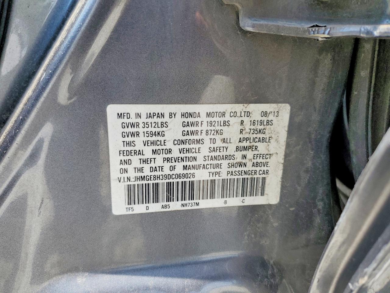2013 Honda Fit Gray vin: JHMGE8H39DC069026