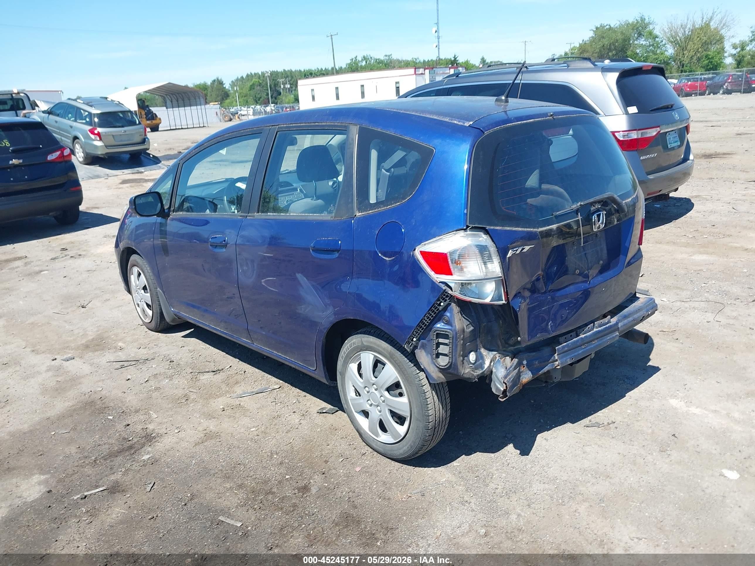 2013 Honda Fit   Синий vin: JHMGE8H39DC083119