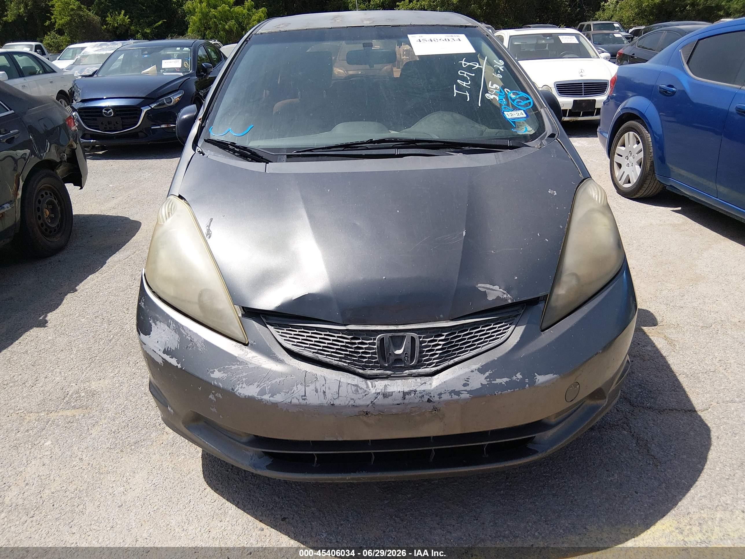 2011 Honda Fit   Gray vin: JHMGE8H3XBS002955
