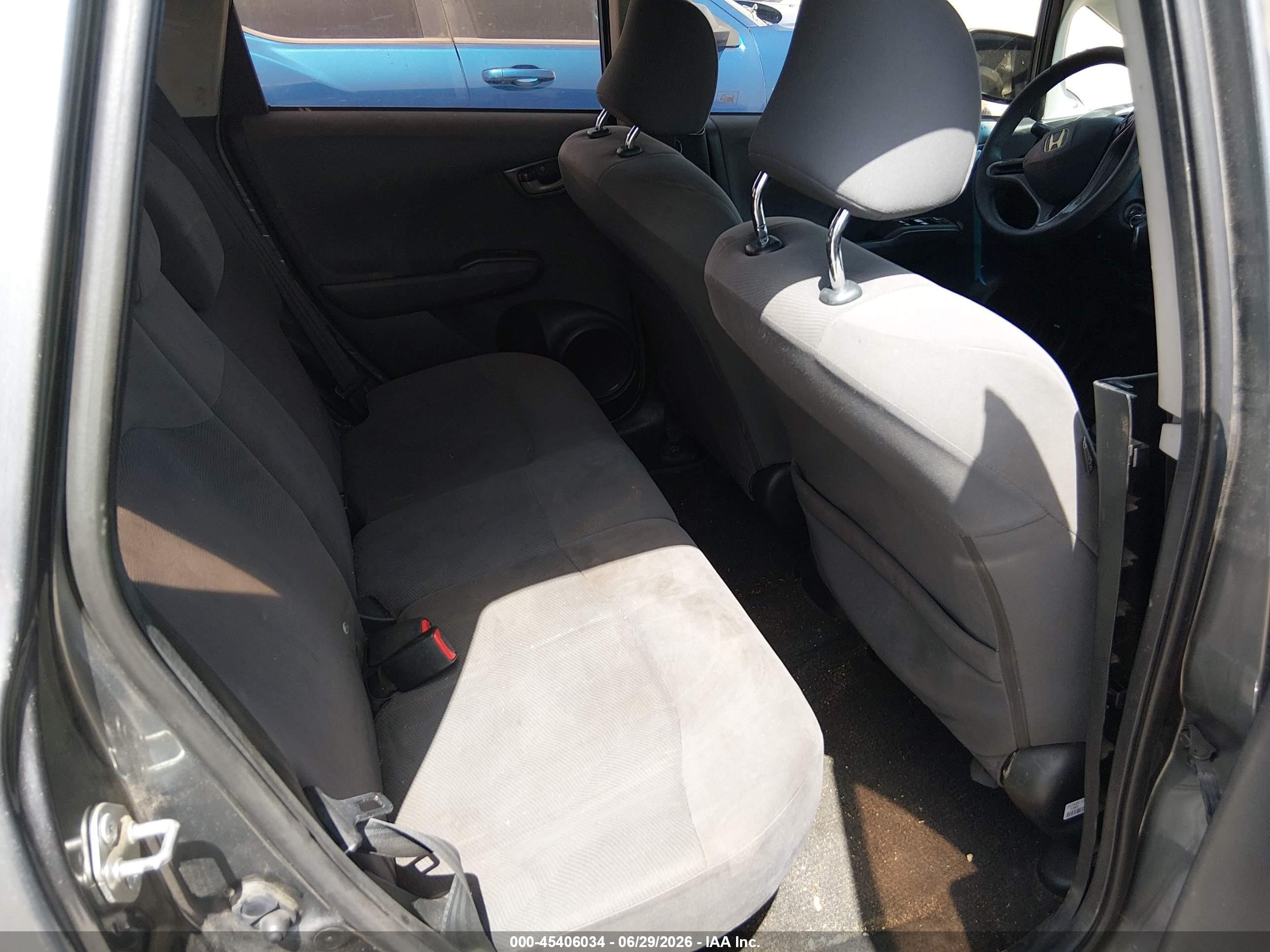 2011 Honda Fit   Gray vin: JHMGE8H3XBS002955