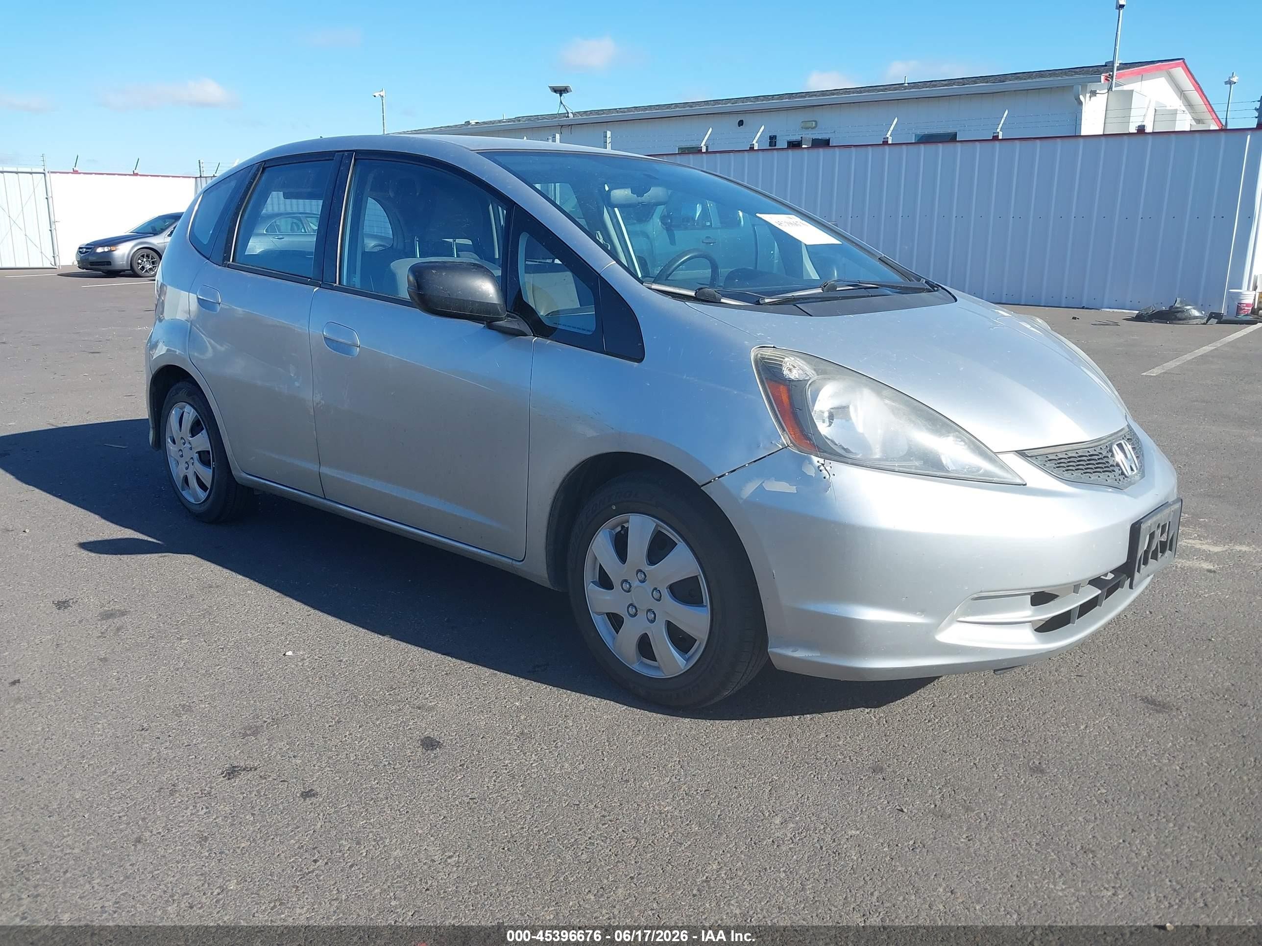 2011 Honda Fit   Gray vin: JHMGE8H3XBS004124