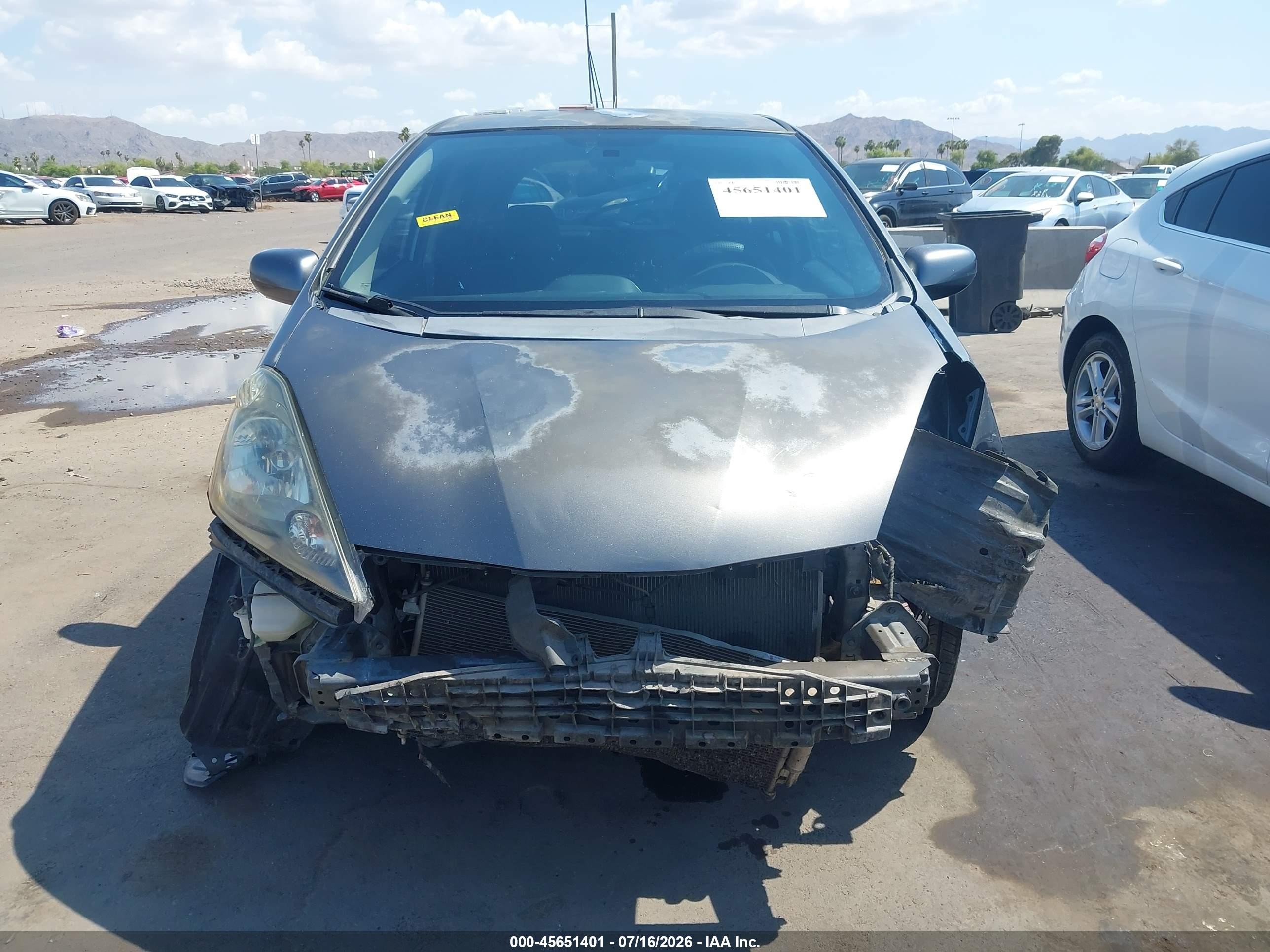 2012 Honda Fit   Black vin: JHMGE8H3XCC023865
