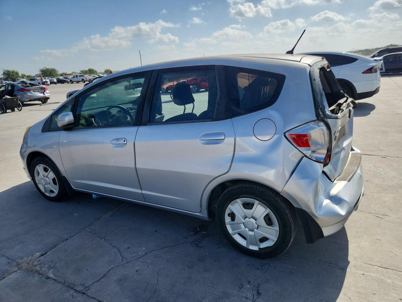 2012 Honda Fit Silver vin: JHMGE8H3XCC040813