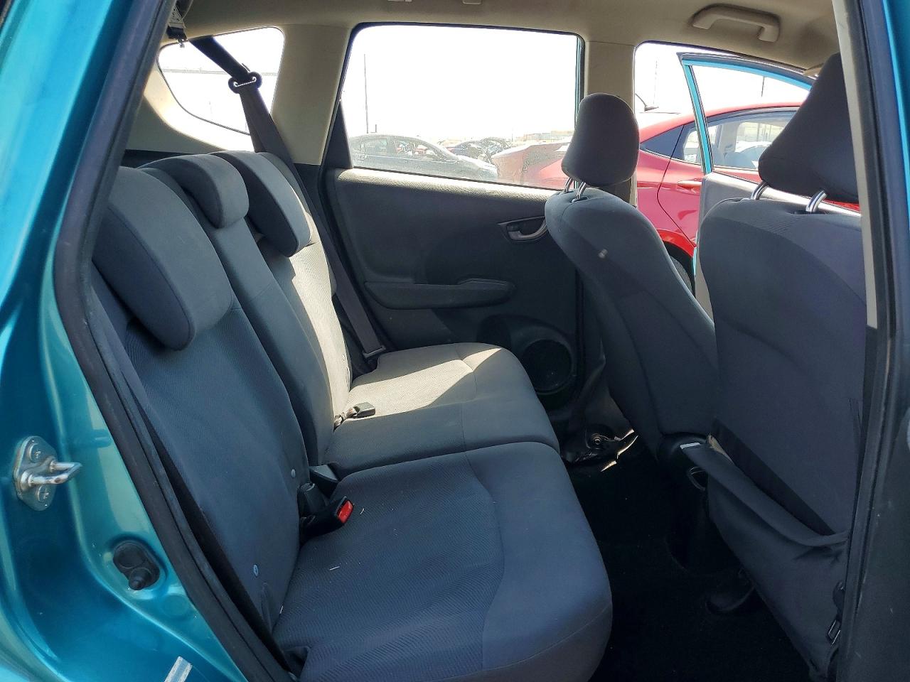 2013 Honda Fit Blue vin: JHMGE8H3XDC001673