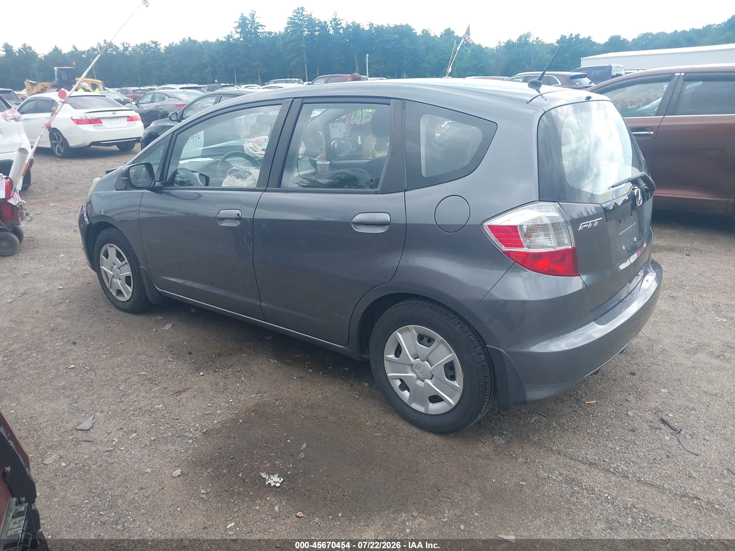 2013 Honda Fit Серый vin: JHMGE8H3XDC006873