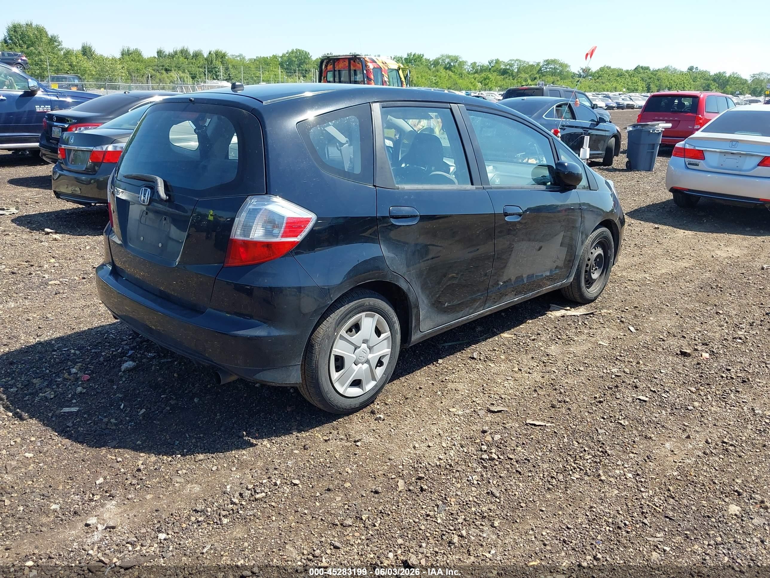 2013 Honda Fit   Black vin: JHMGE8H3XDC015234