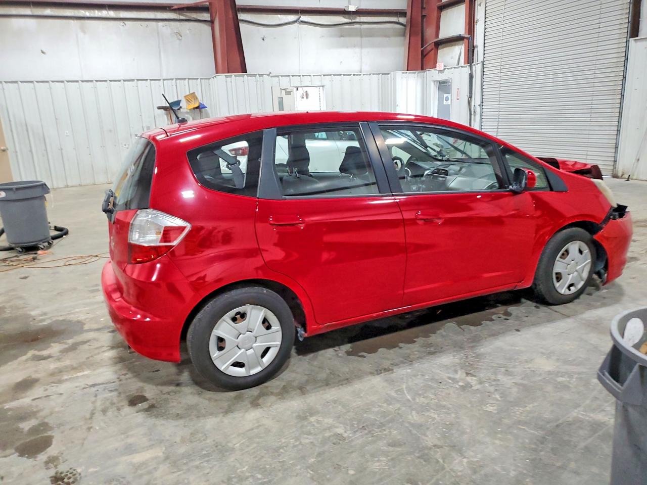 2013 Honda Fit Red vin: JHMGE8H3XDC023821