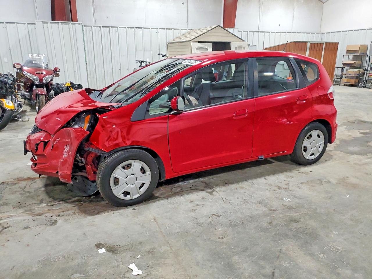 2013 Honda Fit Red vin: JHMGE8H3XDC023821