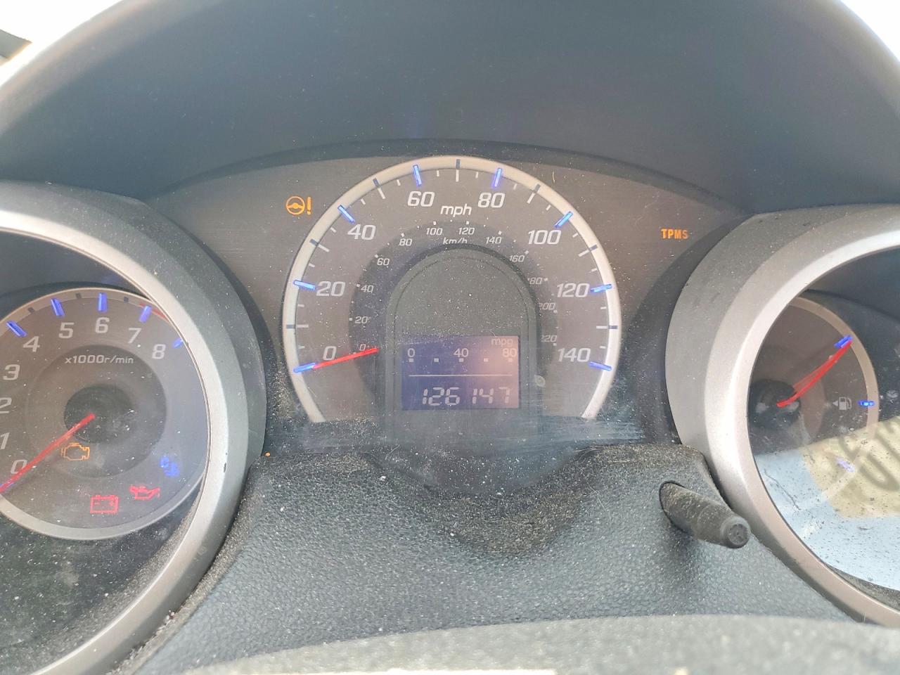 2013 Honda Fit Silver vin: JHMGE8H3XDC044927