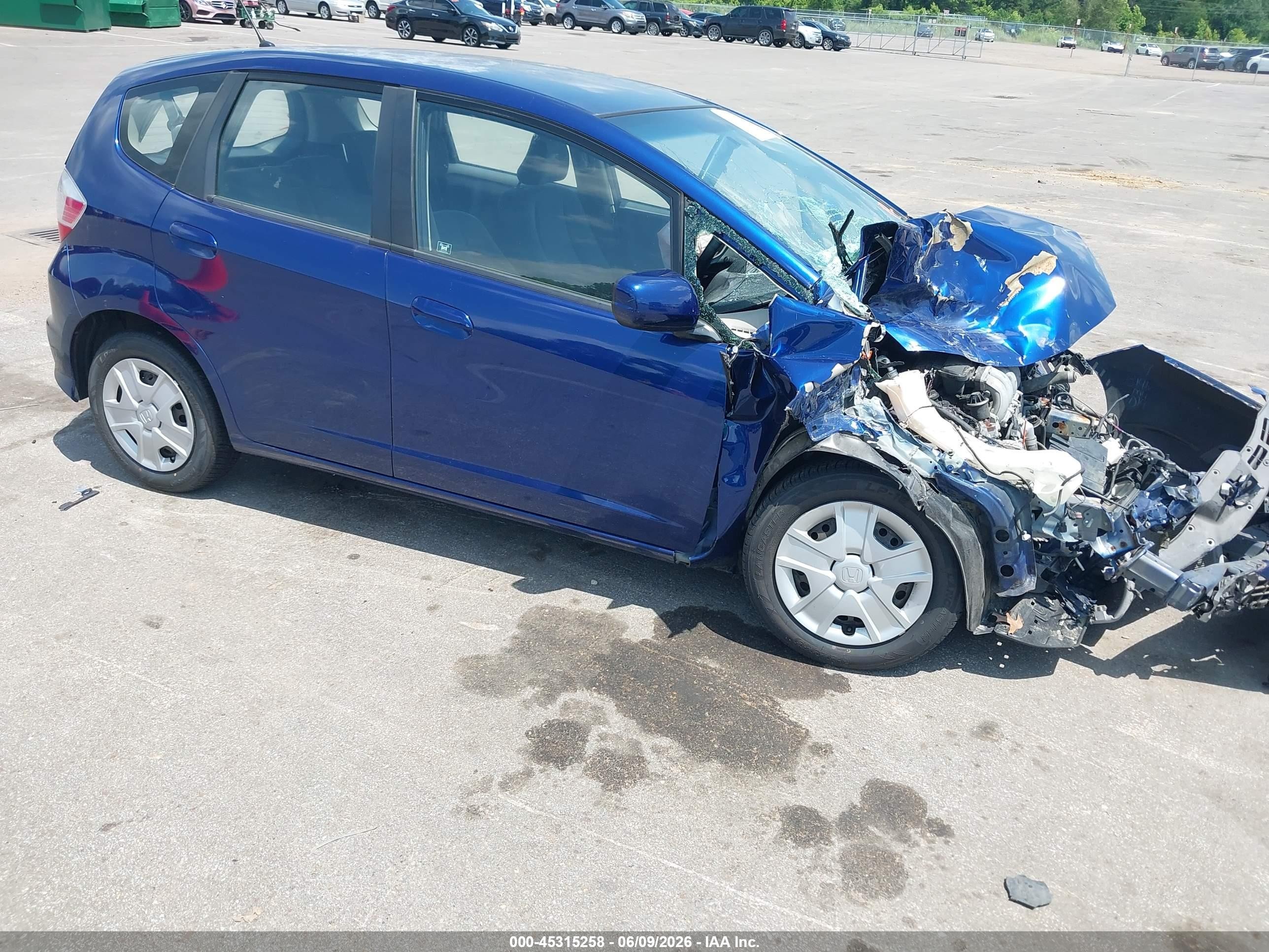 2013 Honda Fit   Blue vin: JHMGE8H3XDC053367