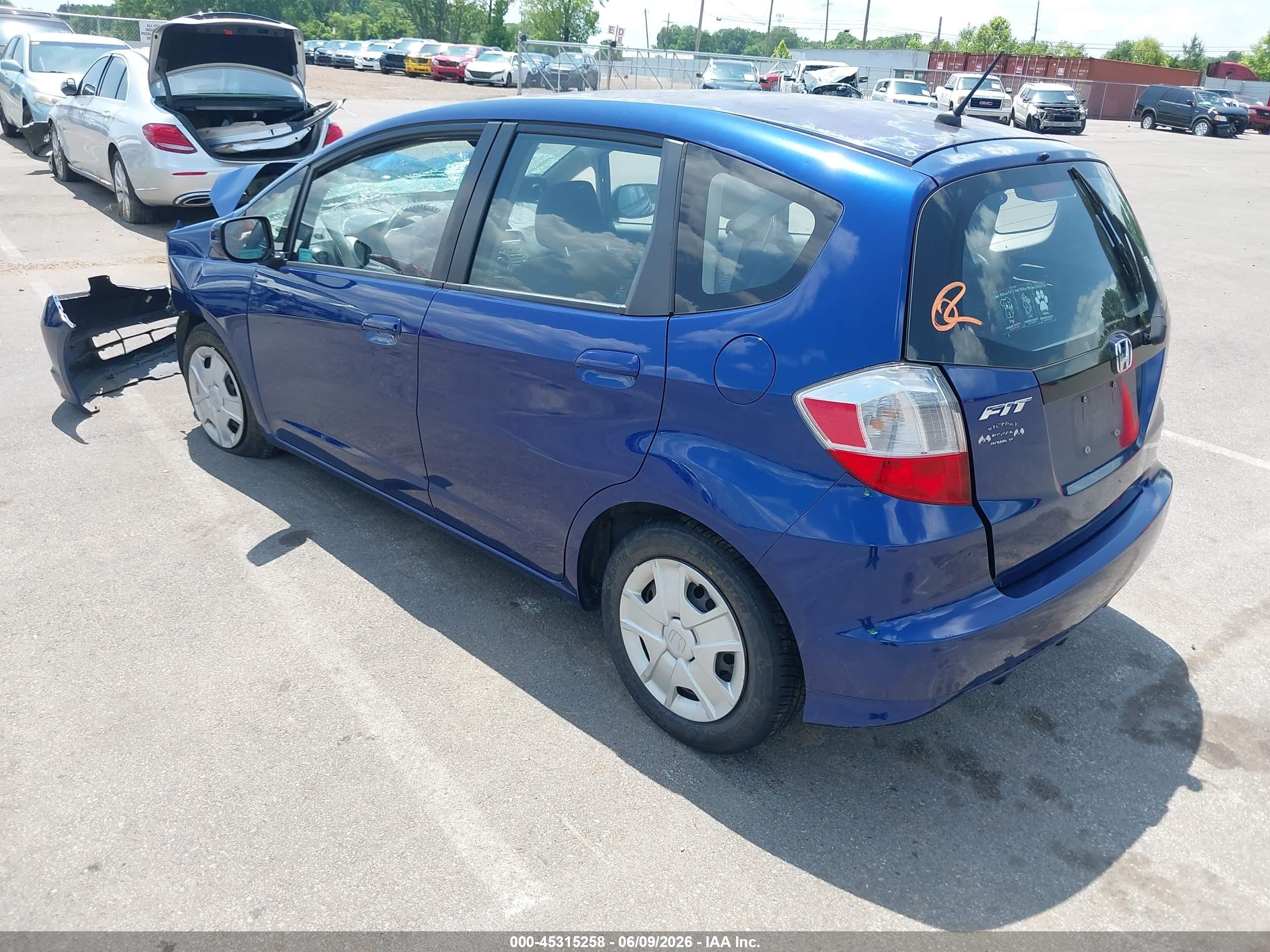 2013 Honda Fit   Blue vin: JHMGE8H3XDC053367