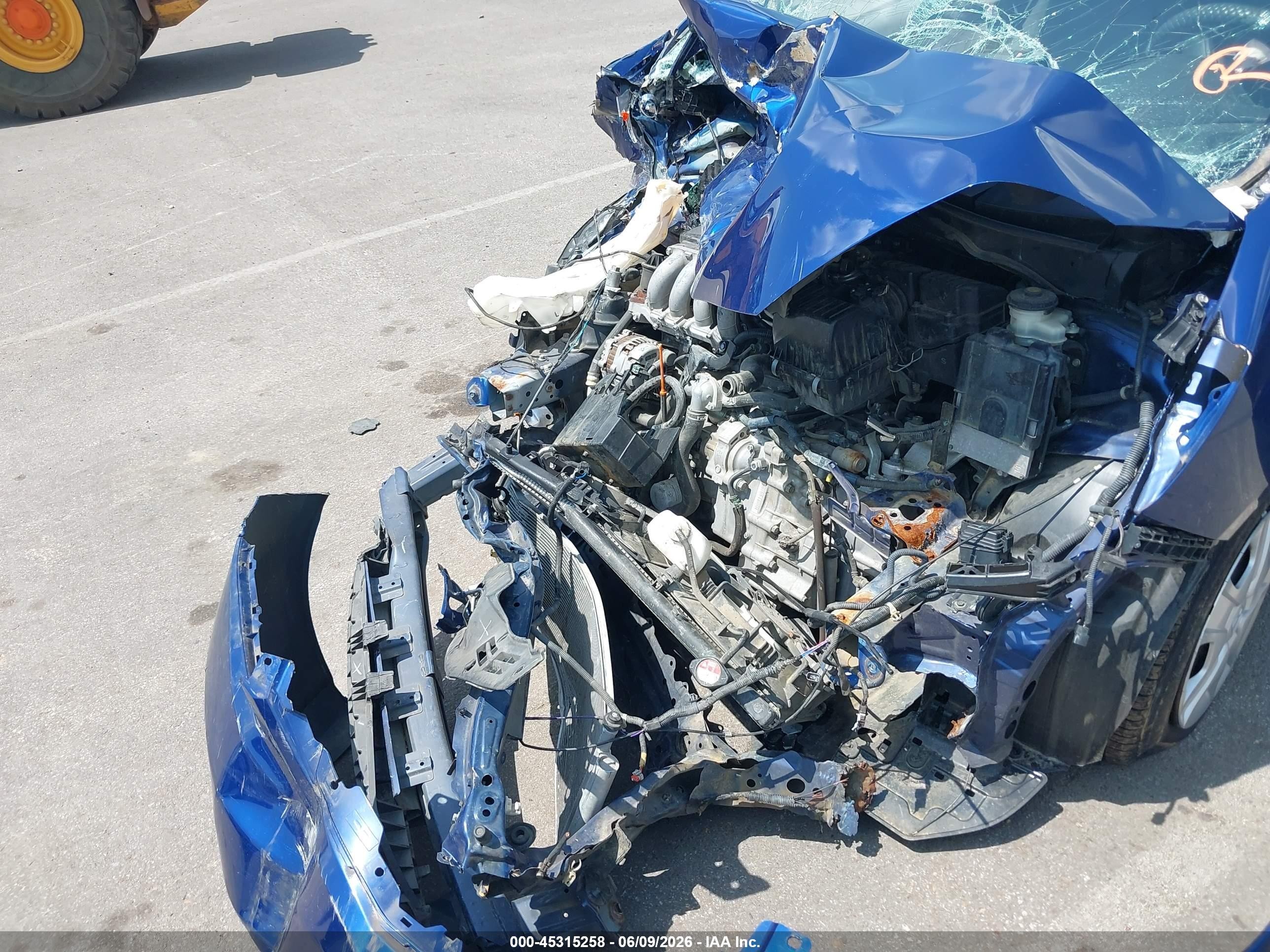 2013 Honda Fit   Blue vin: JHMGE8H3XDC053367