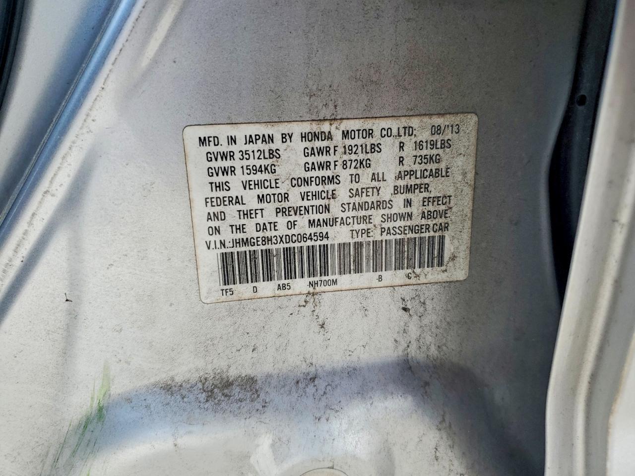 2013 Honda Fit Silver vin: JHMGE8H3XDC064594