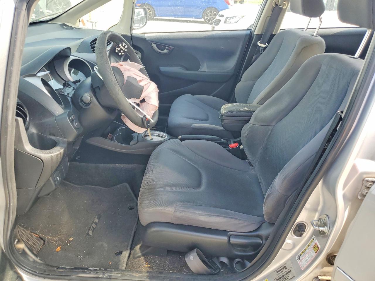 2013 Honda Fit Silver vin: JHMGE8H3XDC064594
